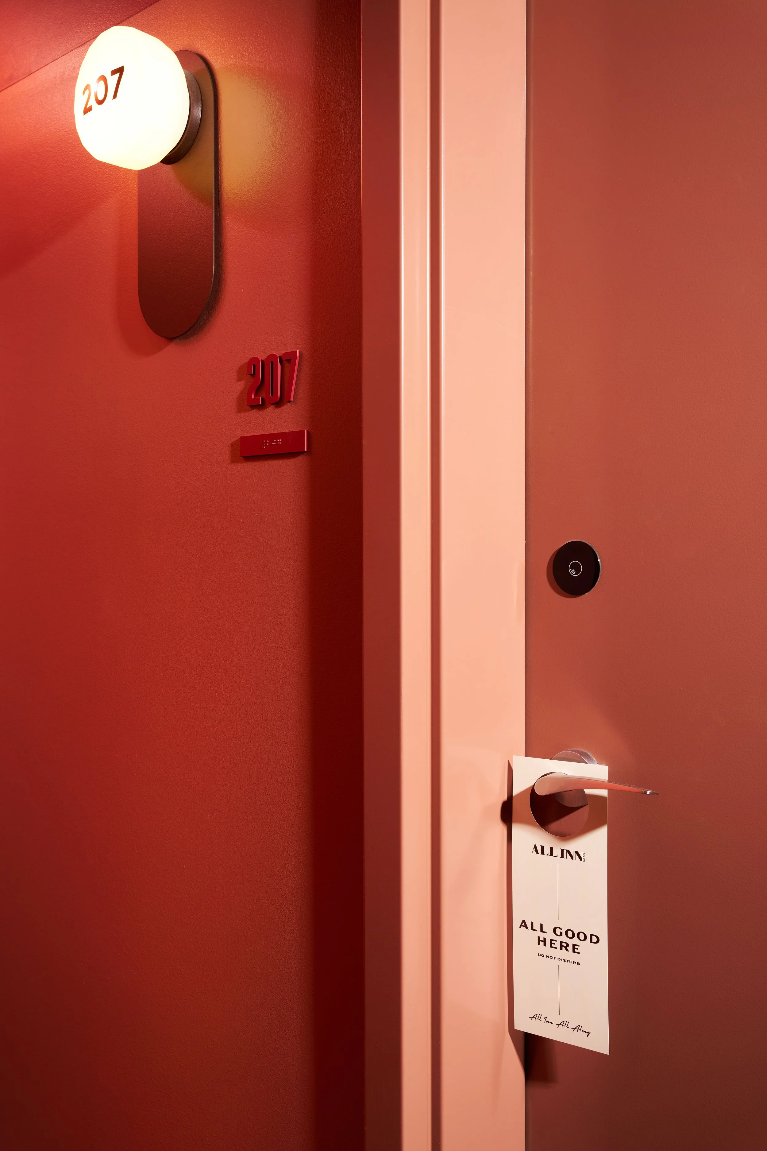 066_260608_WerkCreative_All Inn Hotel_Floor Hallways_72DPI.jpg