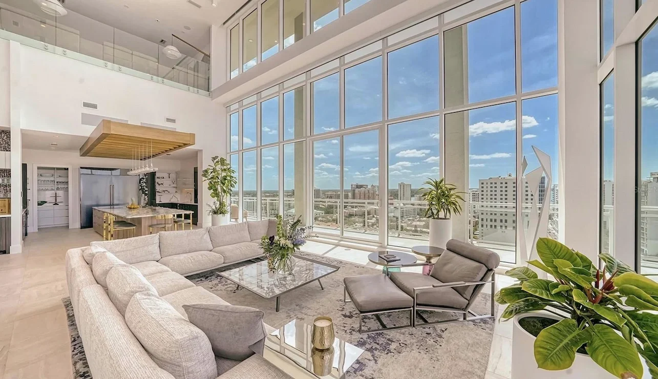 An image of the Cultural Center.