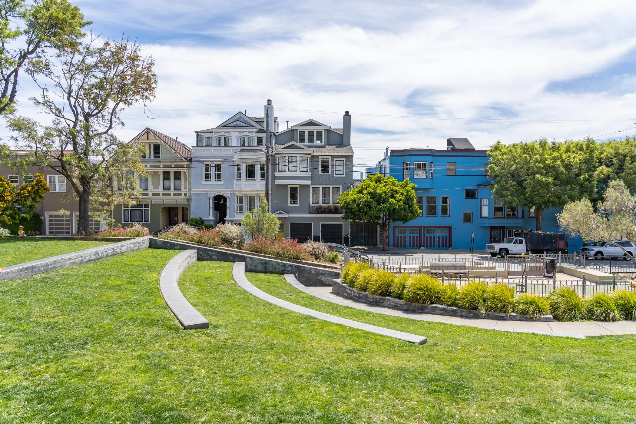 Noe Valley Courts4.jpg