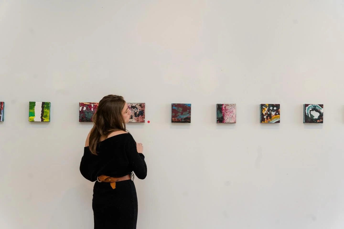 Why get one when you could have the whole set? Collect a series of four of Walker Antonio&rsquo;s small pieces for $1,400 for a limited time. Sold individually for $400 each. ✨✨✨