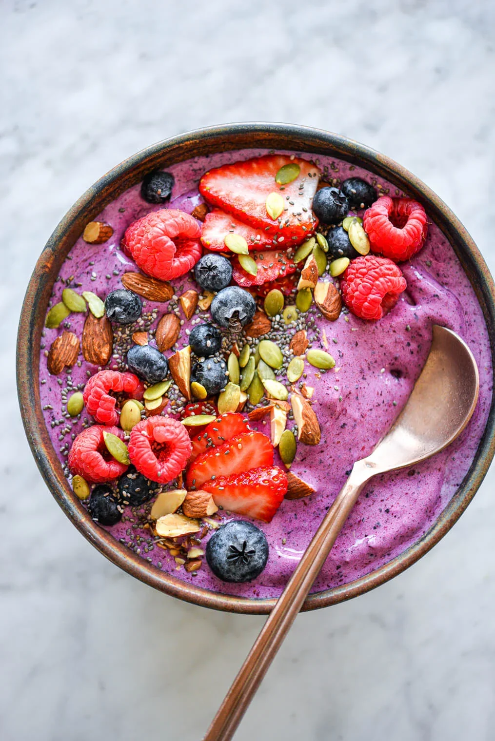 Power Protein Breakfast Bowl (approx. 350 cal)