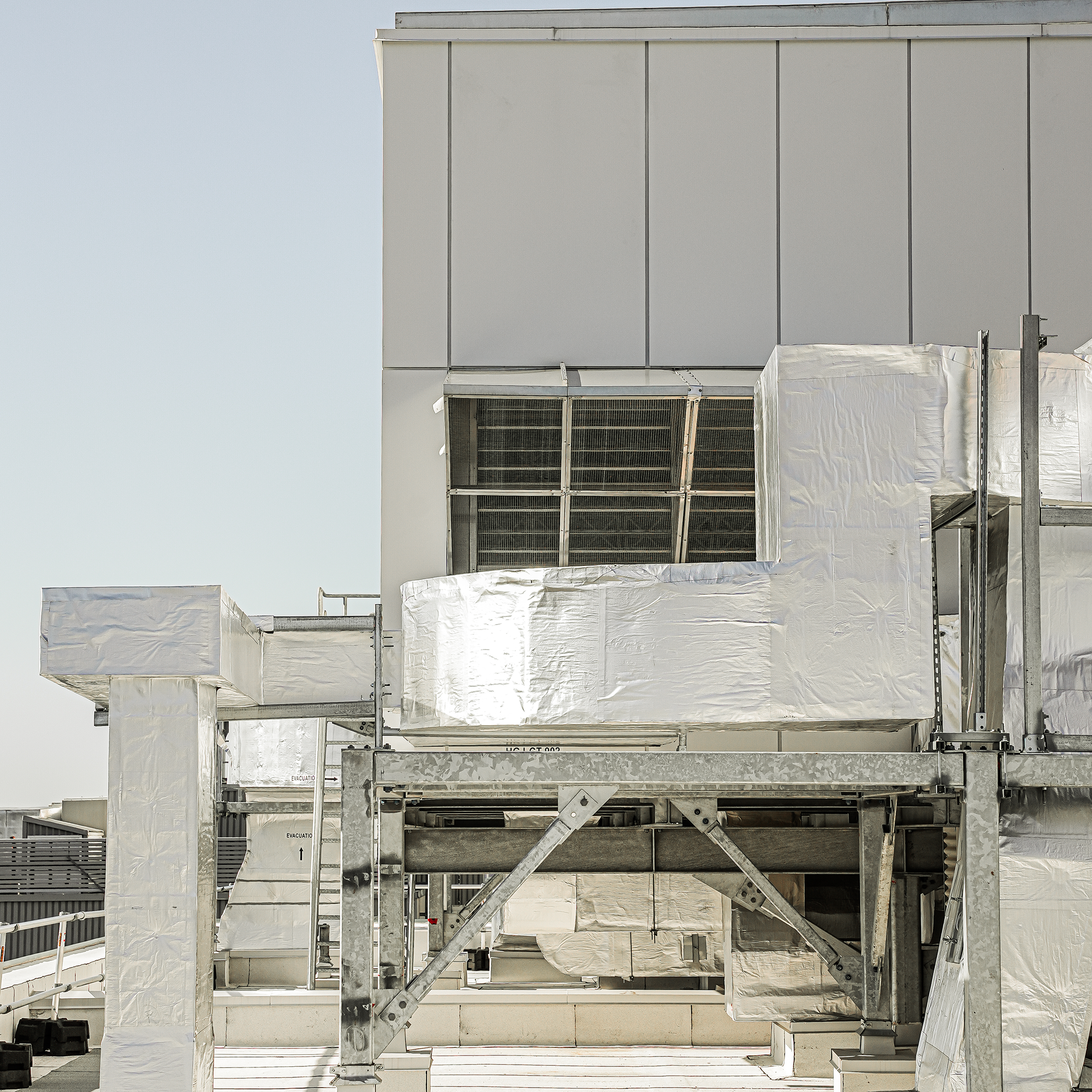 Système de ventilation industriel sur le toit
