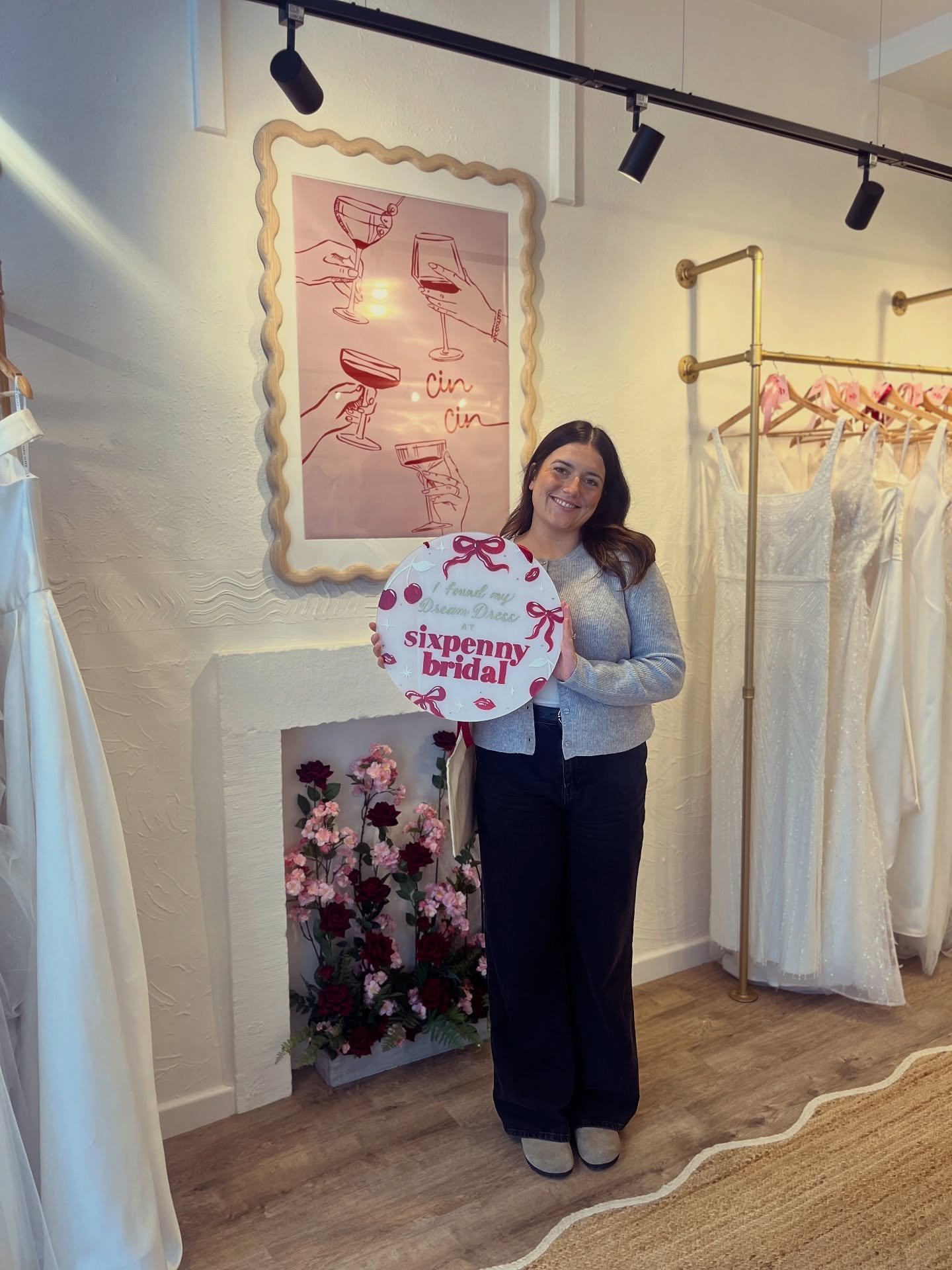 ✨Congratulations Libby!✨

Sometimes you just can&rsquo;t get a dress out of your head, you keep looking at the pictures and &ldquo;can&rsquo;t find anything I don&rsquo;t like about it&rdquo; 🤩🤩 spoiler alert: it&rsquo;s the one girls!! 

So excite