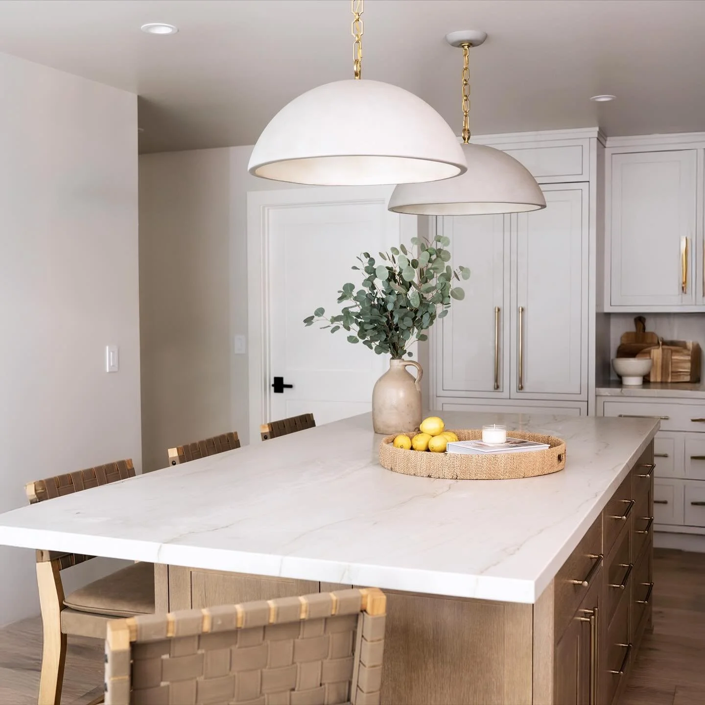While we are working on several new construction projects, our remodeling work truly challenges us creatively. We thrive on overcoming challenges and enjoy finding innovative solutions. We welcome underutilized square footage and unconventional layou