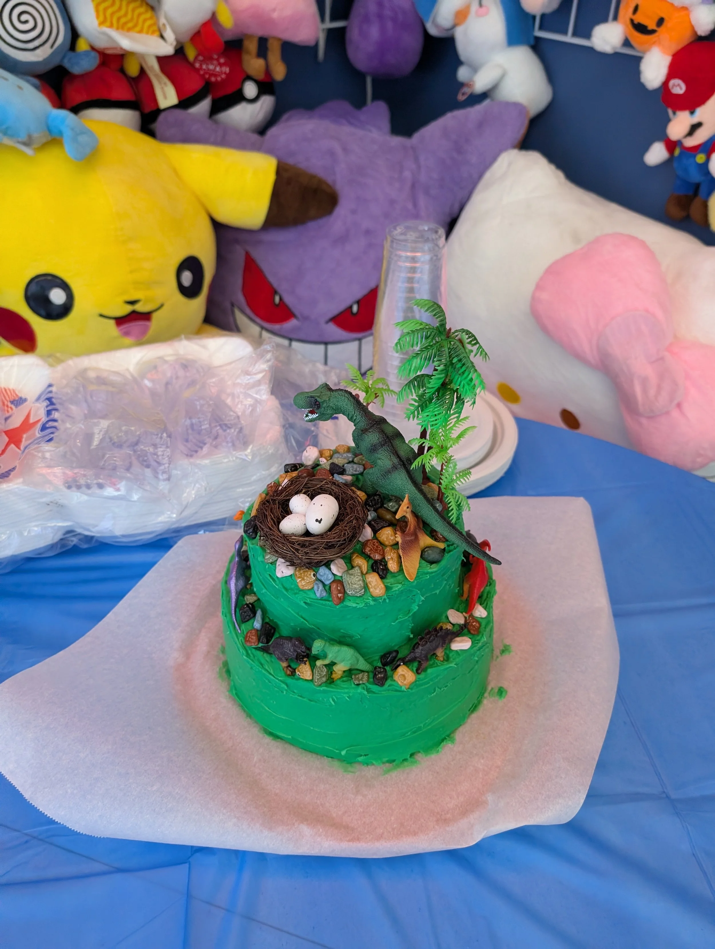 Dinosaur birthday cake
