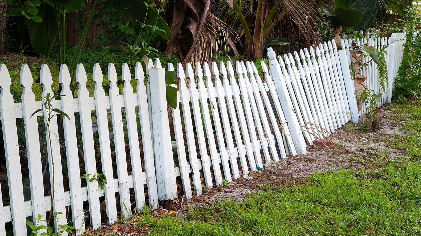 fence repair colorado springs