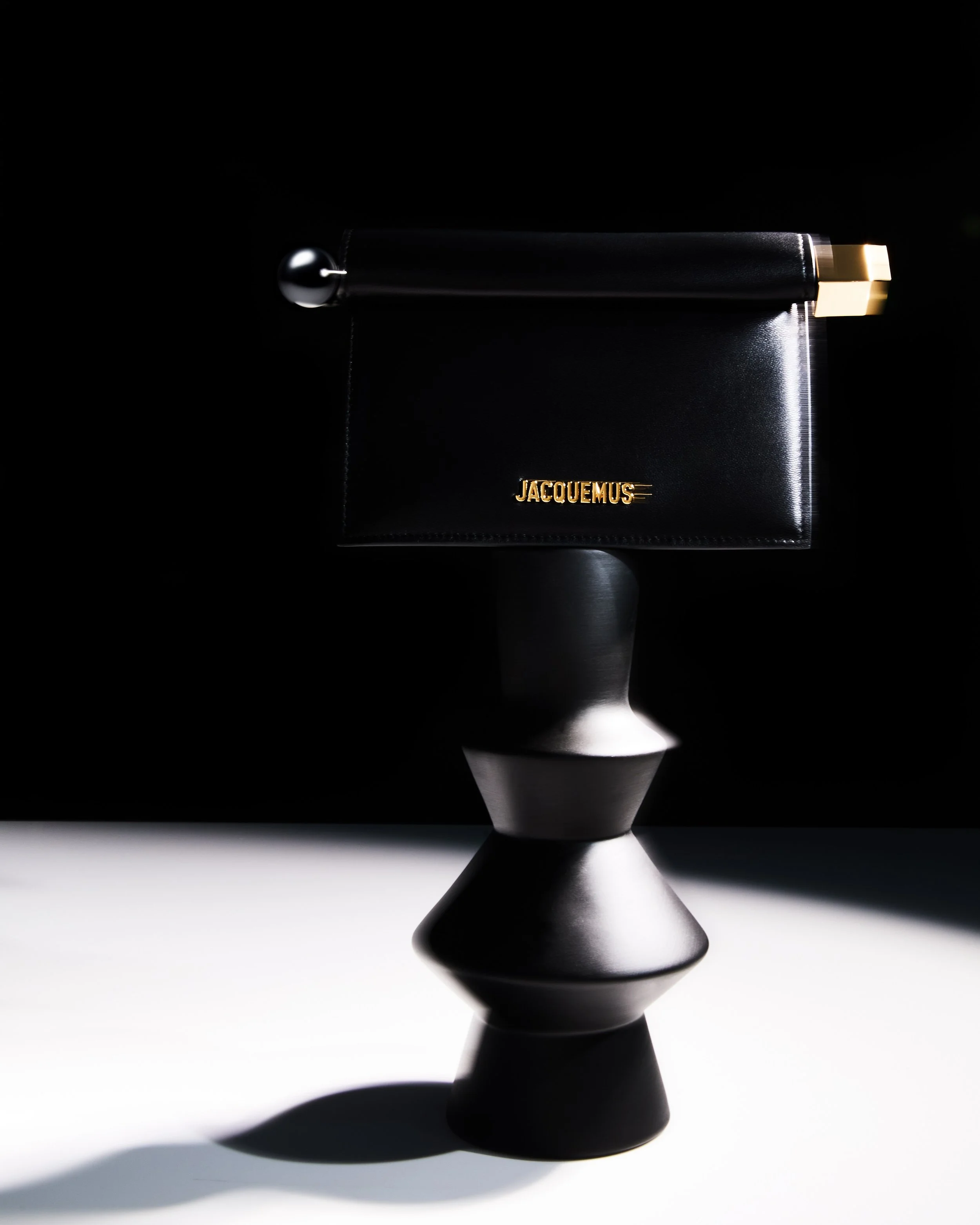 2025_04__11_FASHION_JAQUUEMUS_MAIN copy.jpg