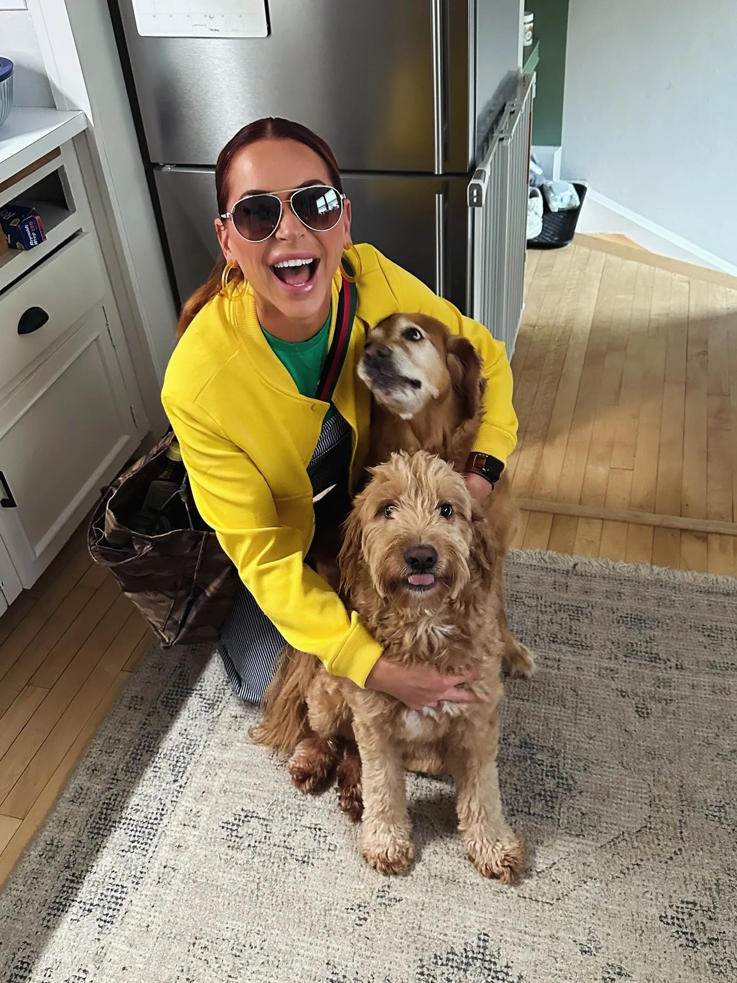 Personal Chef Perks: The Babies 🐶💛
.
.
🍋𝒮𝓆𝓊ℯℯ𝓏ℯ 𝓉𝒽ℯ 𝒟𝒶𝓎!🍋
.
.
#personalchef #mustlovedogs #dogsofinstagram #yeschef #mylittleloves