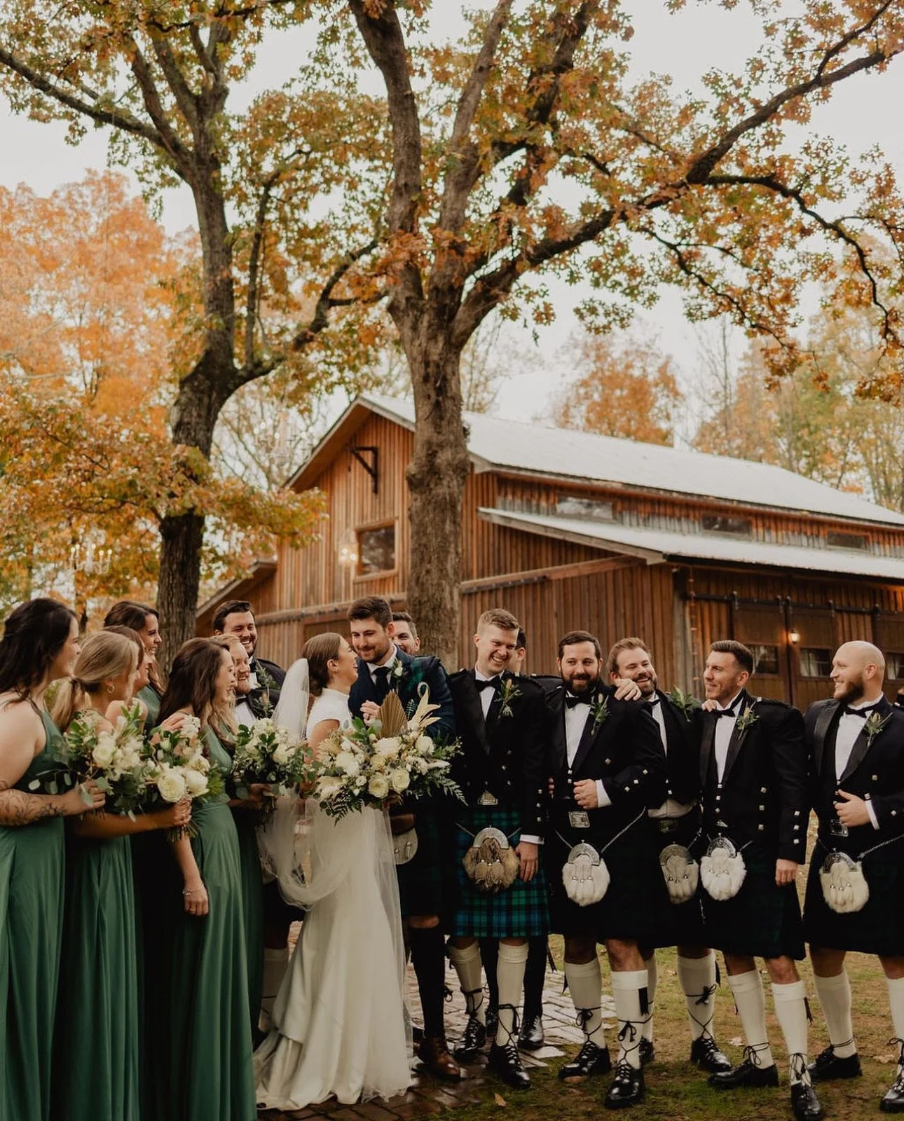 It&rsquo;s that golden time of the year 🍂

Remembering this beautiful Scottish fall wedding! 

Photography | @_katiesutter 
Venue | @thewheelerhouse