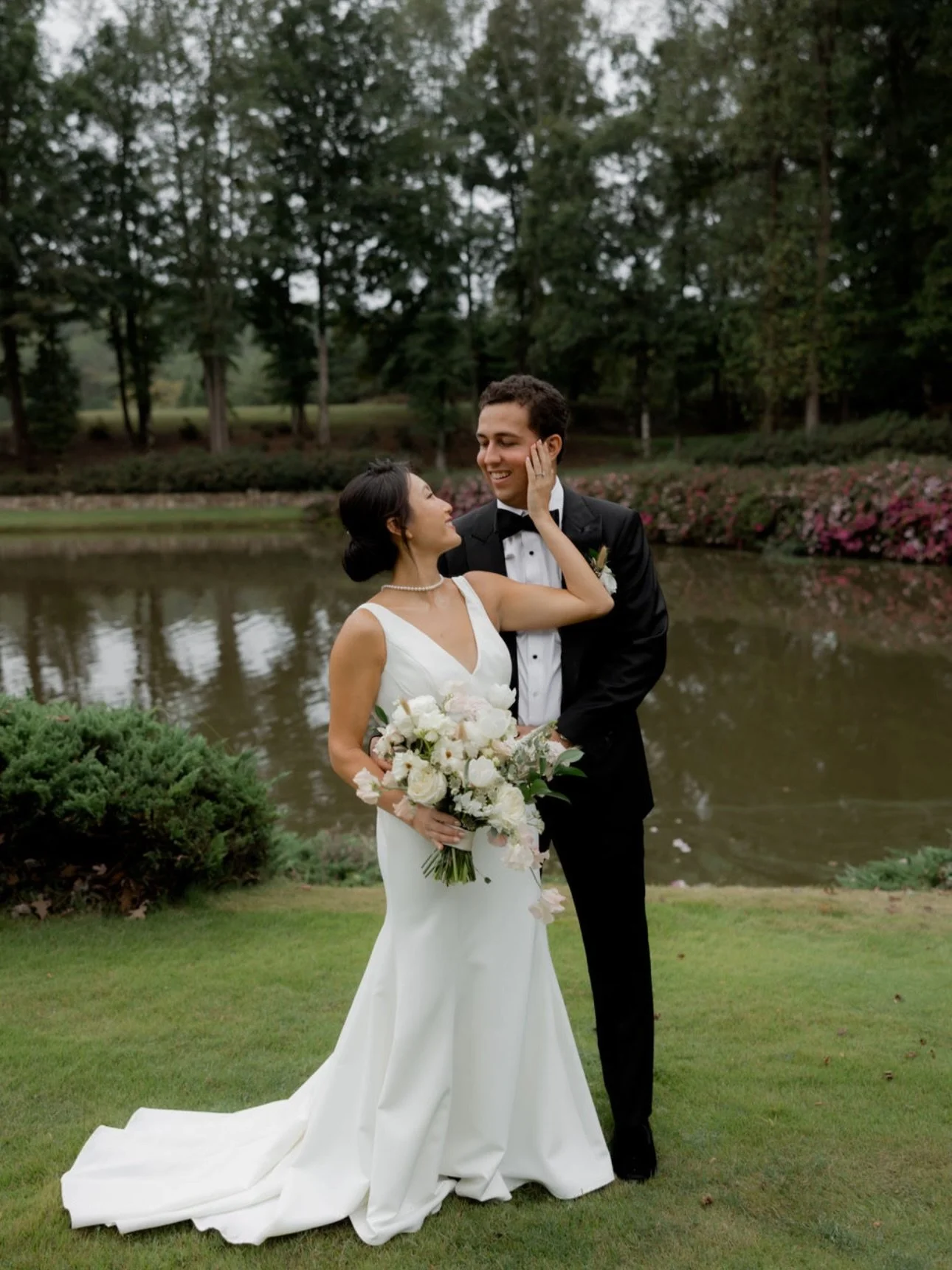 the sweetest day celebrating these two! 🤍

Photography | @lunaleephotos 
Venue | @thegreystoneestate