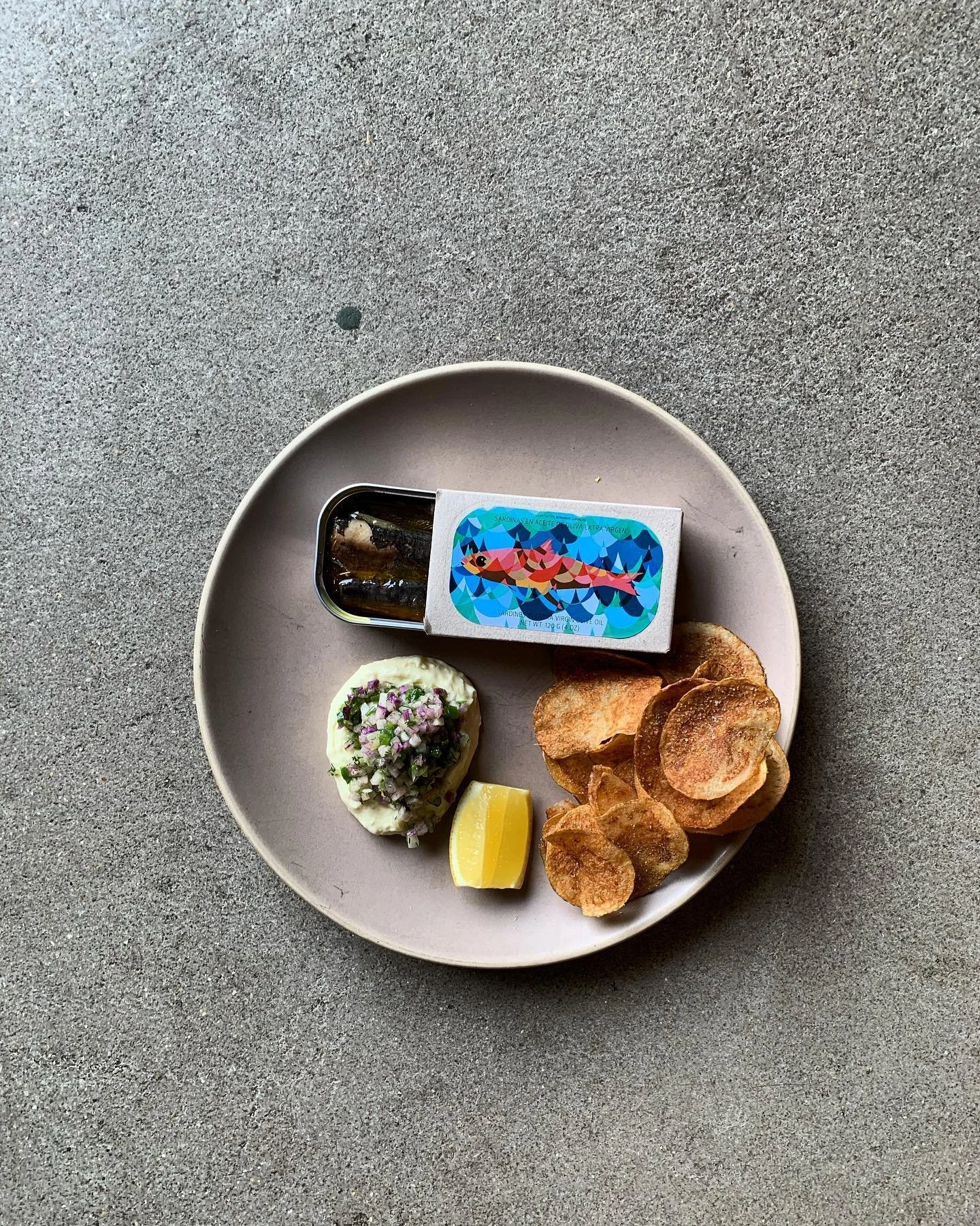 @jose.gourmet sardines , chips, lemon garlic aioli and purple daikon relish. @heretodaynola 12-8