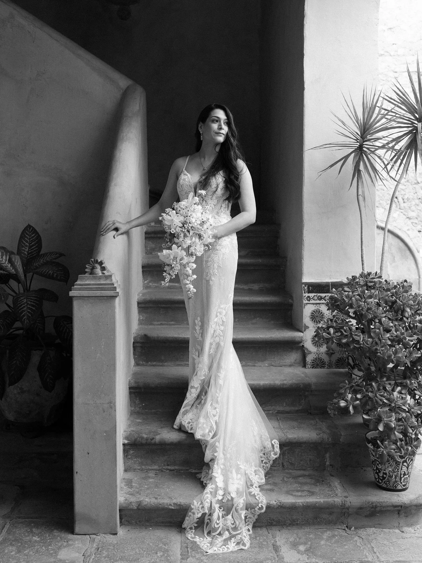Some moments feel suspended in time. Becky, graceful and calm, on the steps of @casamontespejo &mdash;where old walls hold new stories, and every corner whispers something beautiful. 

Photo: @ferdejesus.photo 
Video: @peppermint.weddingfilms 
Venue: