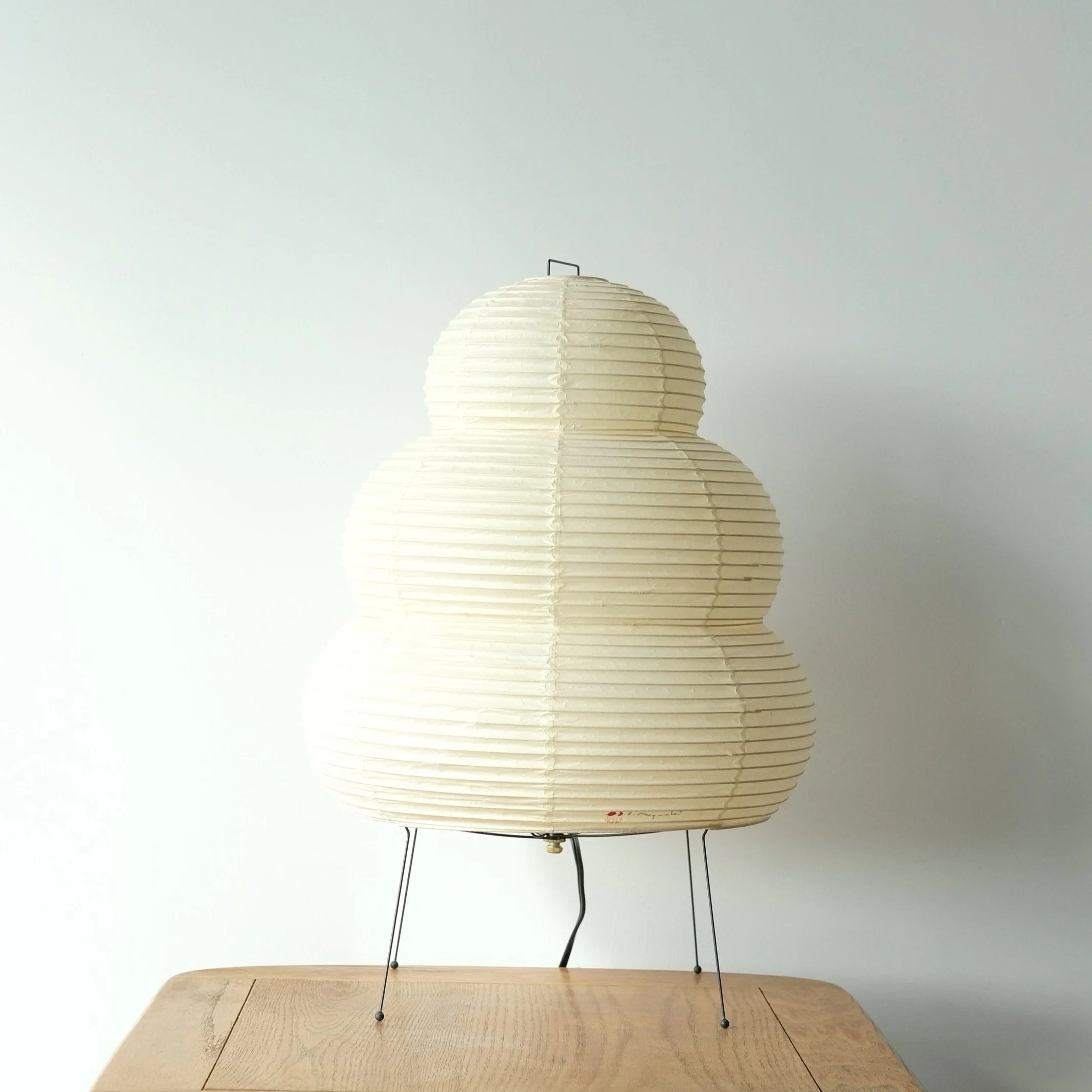 Isamu Noguchi - Akari 24N