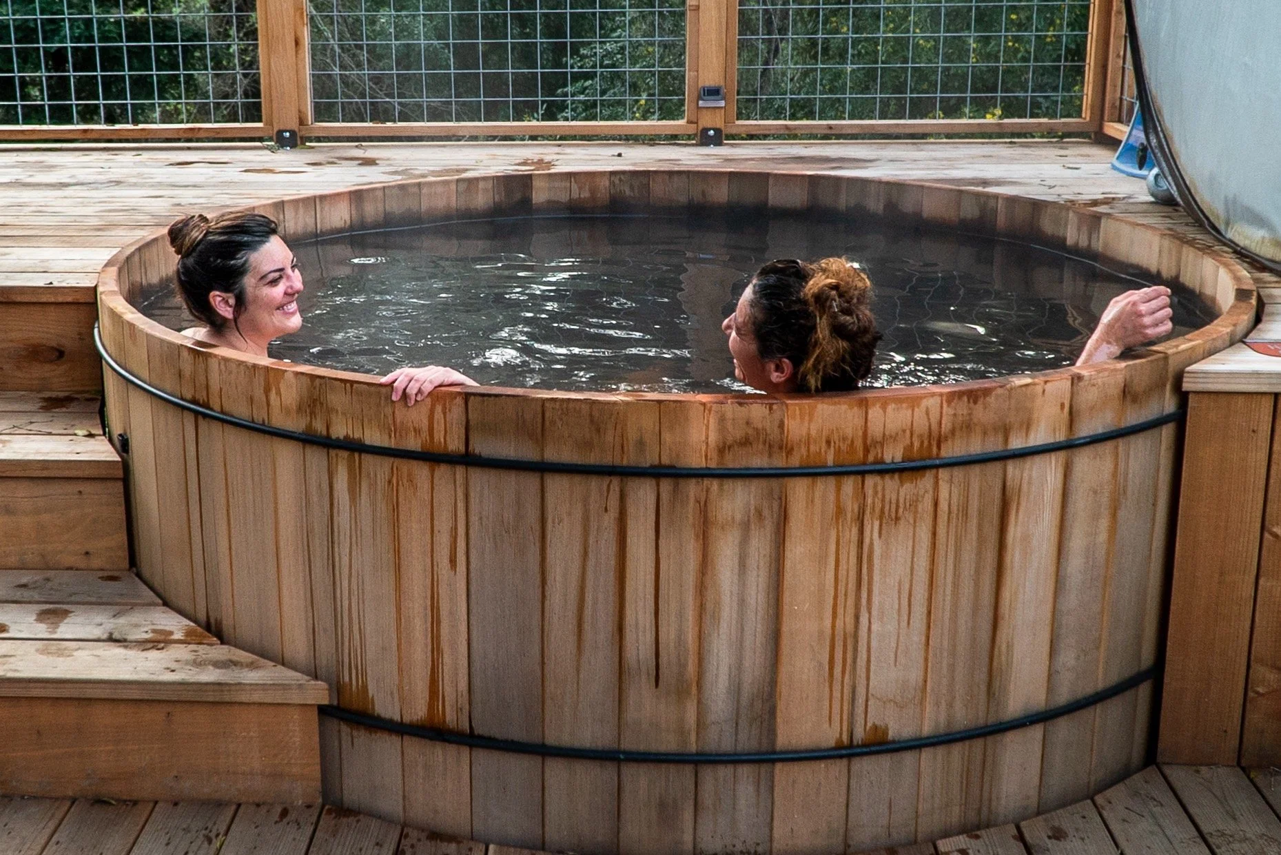 Toll House & Bunkhouse - Hot Tub 2.jpg