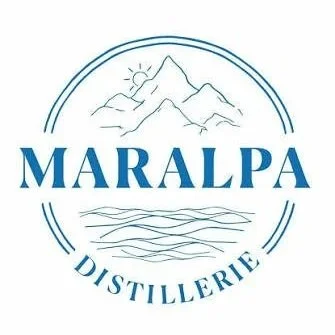 Logo de la distillerie Maralpa avec des montagnes, le soleil, et des vagues, écrit en bleu.