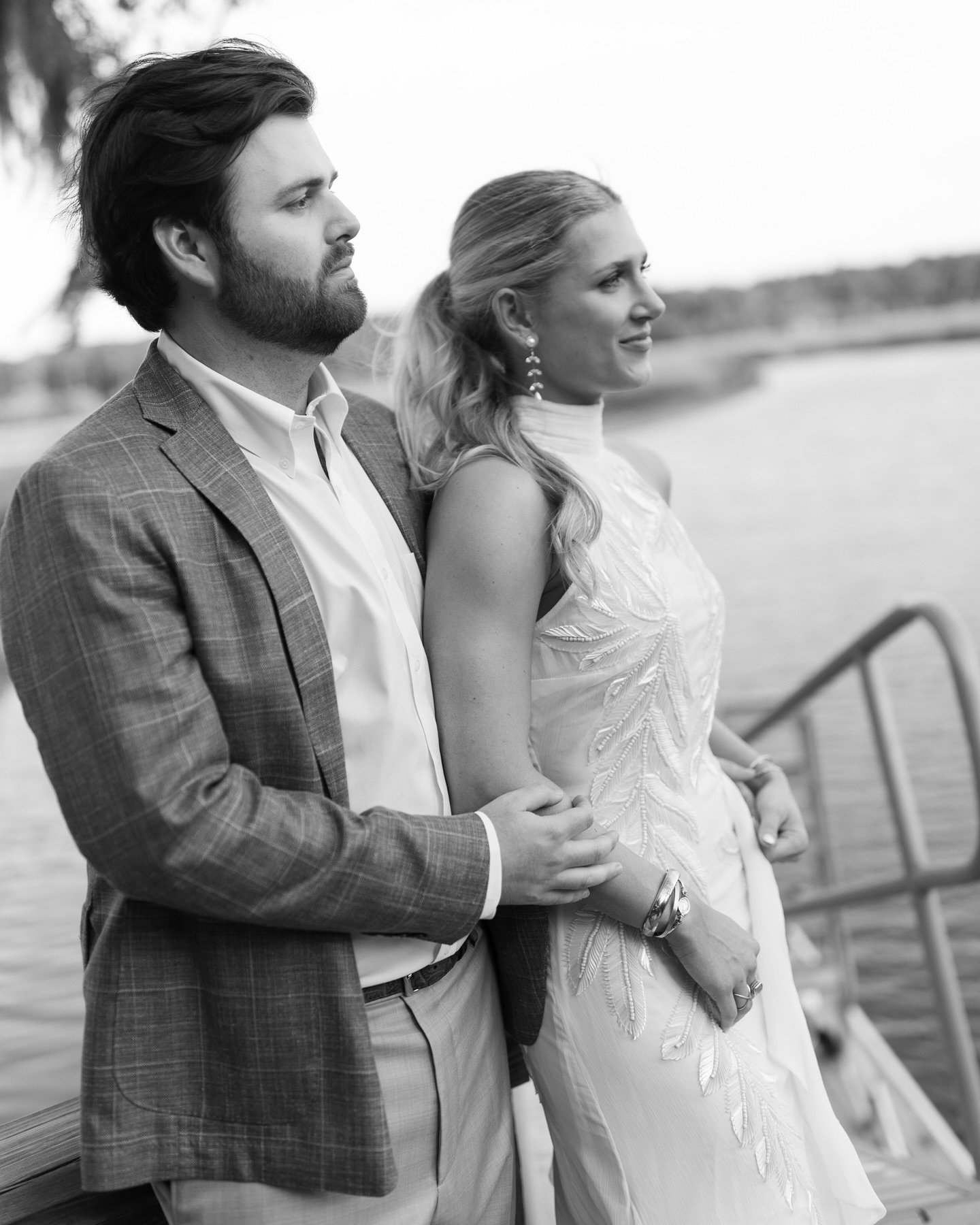 Putting the finishing touches on this rehearsal dinner from May and it is making my heart skip a beat! 

Planning, Event Production and Design-@porttowncollective
Florals- @thekingscottage
Photography-@welcometogeorgia
Videography-@gabbiekline Invita