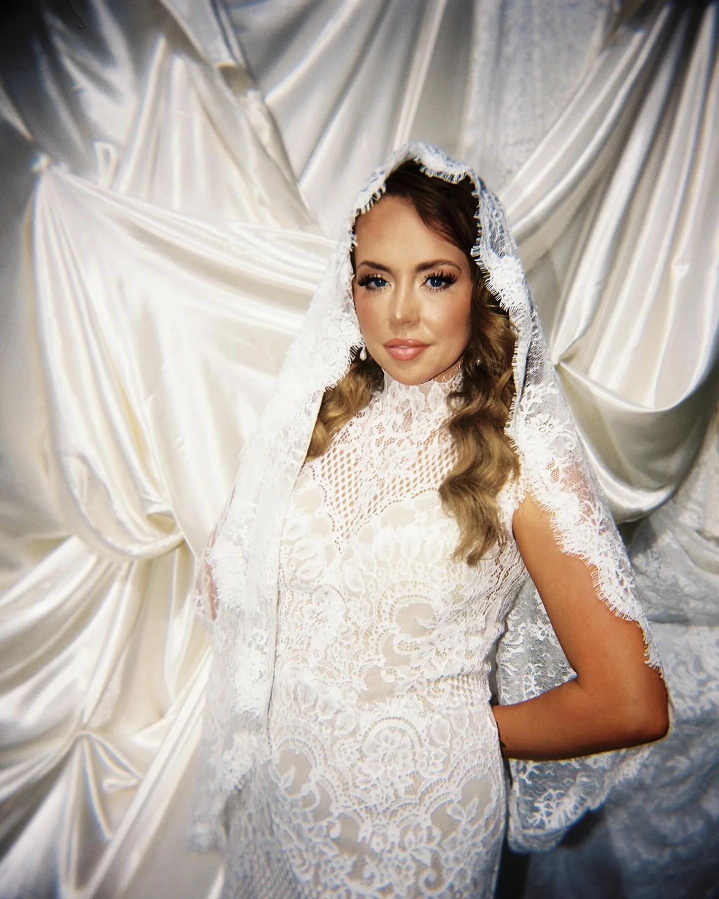 Backyard wedding dreams ✨

Planning &amp; Design- @porttowncollective &amp; @meganslie 
Rentals- @jonescolerentals
Gowns- @ivoryandbeau
Hair &amp; Make Up- @beyondbeautybyheather
Bespoke Rentals- @porttowncollective
Flora- @ivoryandbeau
Content Creat