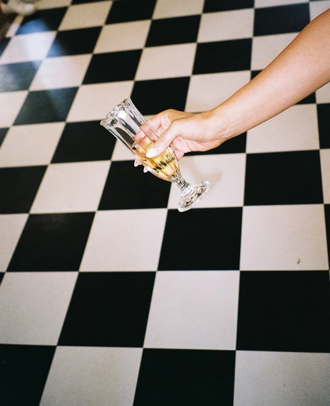 More of this in 2026 please 🥂

Planning &amp; Design- @porttowncollective &amp; @meganslie
Rentals- @jcrentalcollective
Gowns-@ivoryandbeau
Hair &amp; Make Up- @beyondbeautybyheather
Bespoke Rentals- @porttowncollective
Flora- @ivoryandbeau
Content 