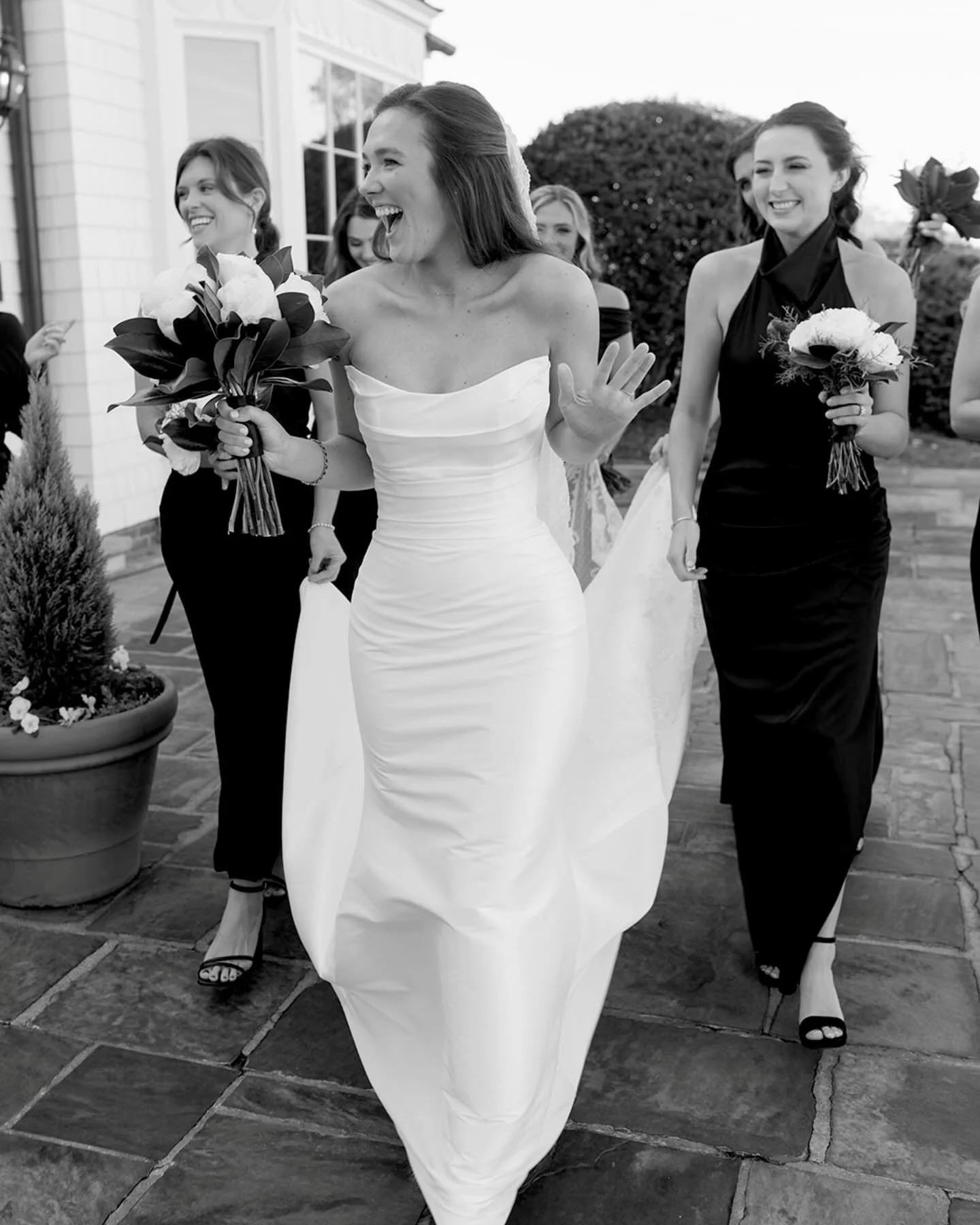 In love with these moments 🫶

Florals: @kandcofloral
Band: @thebandpunch
Venue: @augustacountryclub
Coordinating: @emeraldoxco
Stationary: @loveillustrated.co
Hair and makeup: @muahbycam