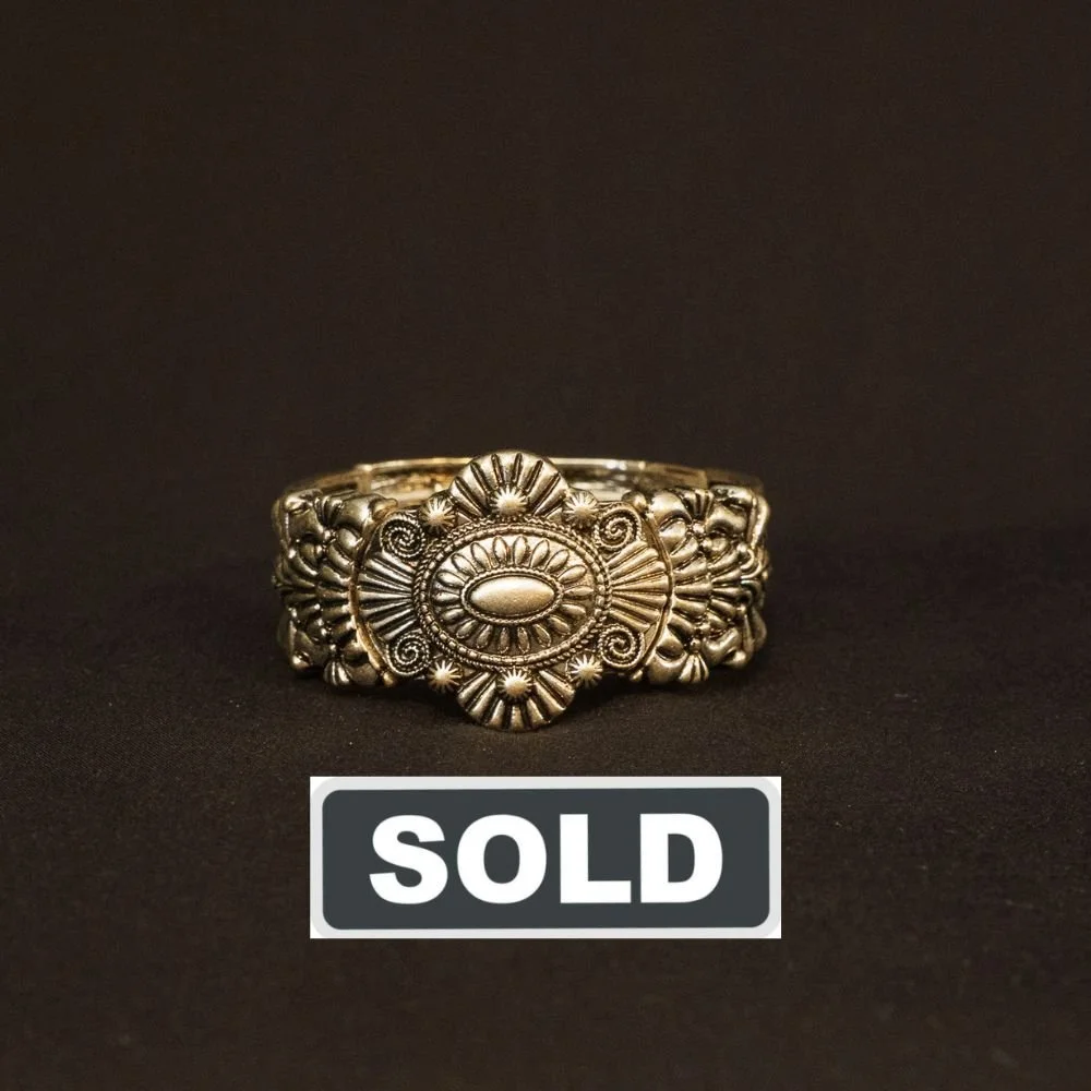 Silver-Tone Ornate Concho Stretch Bracelet