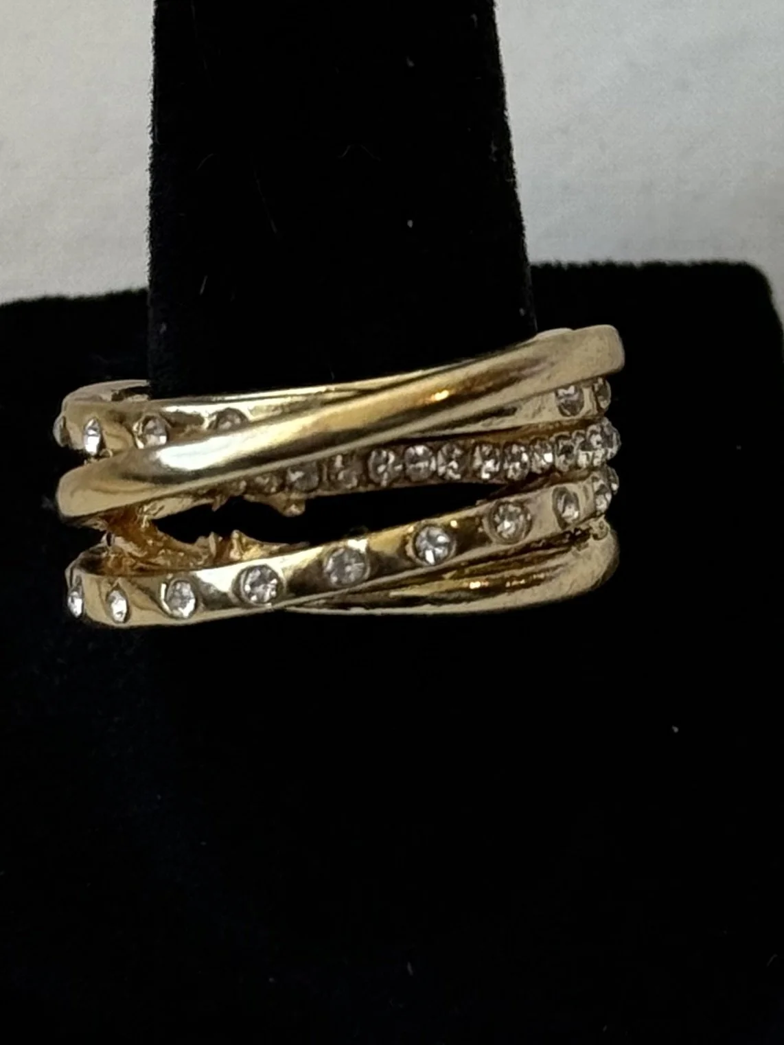 Size 9 - Gold-Tone Rolling CZ Band Ring