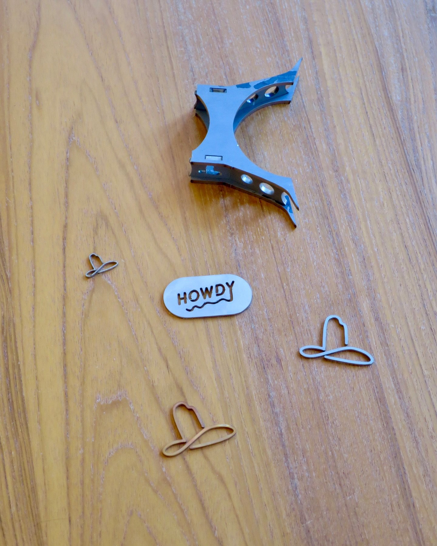 fresh bicycle jewellery and some furniture components hot off the press! 🤠