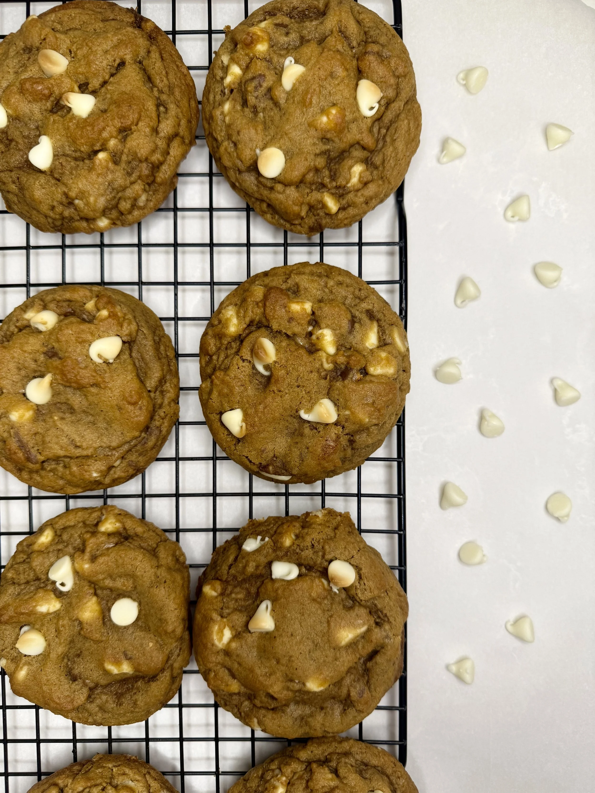 Chunky Gingerbread Cookies