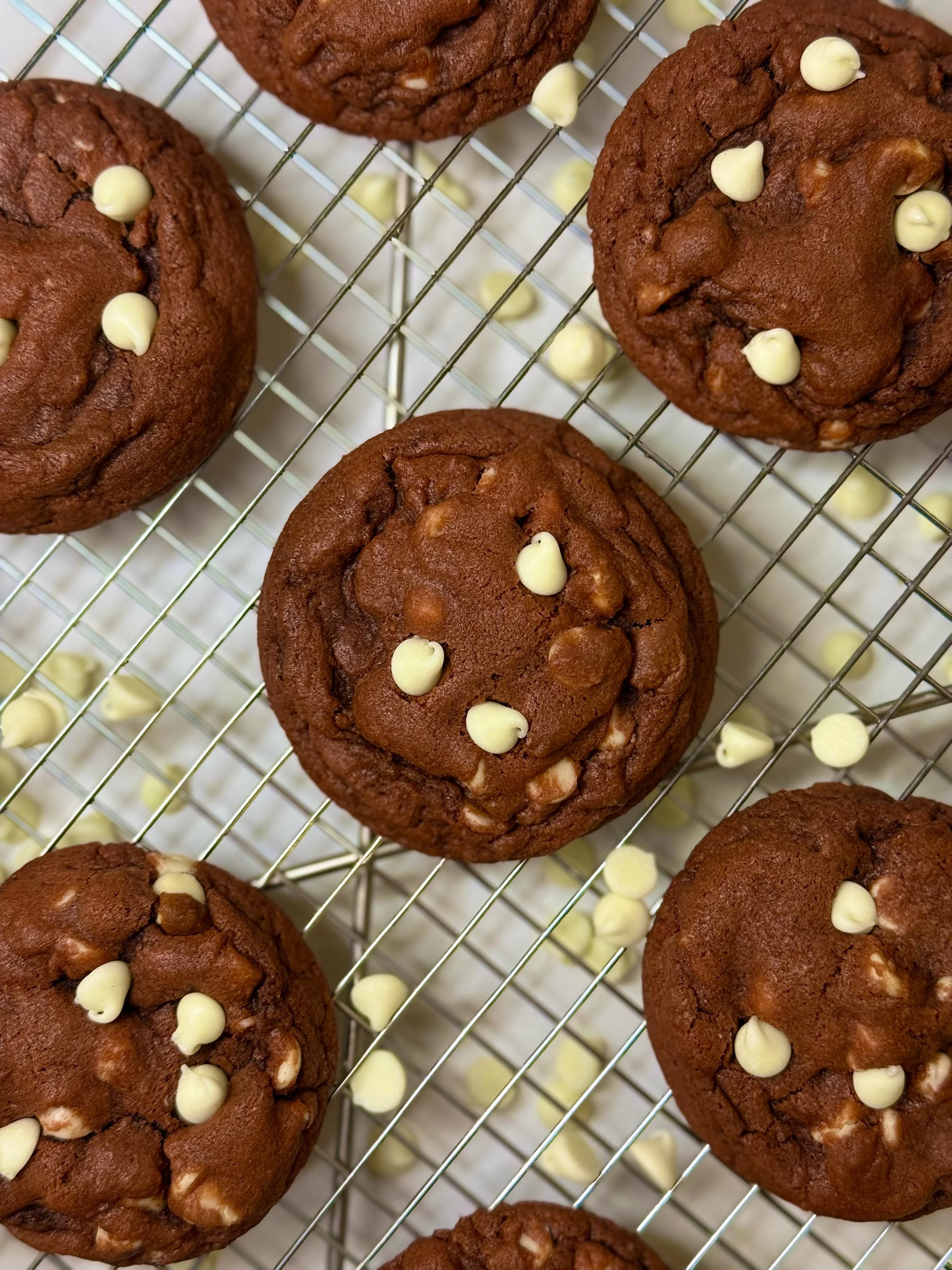 Chunky Red Velvet Cookies