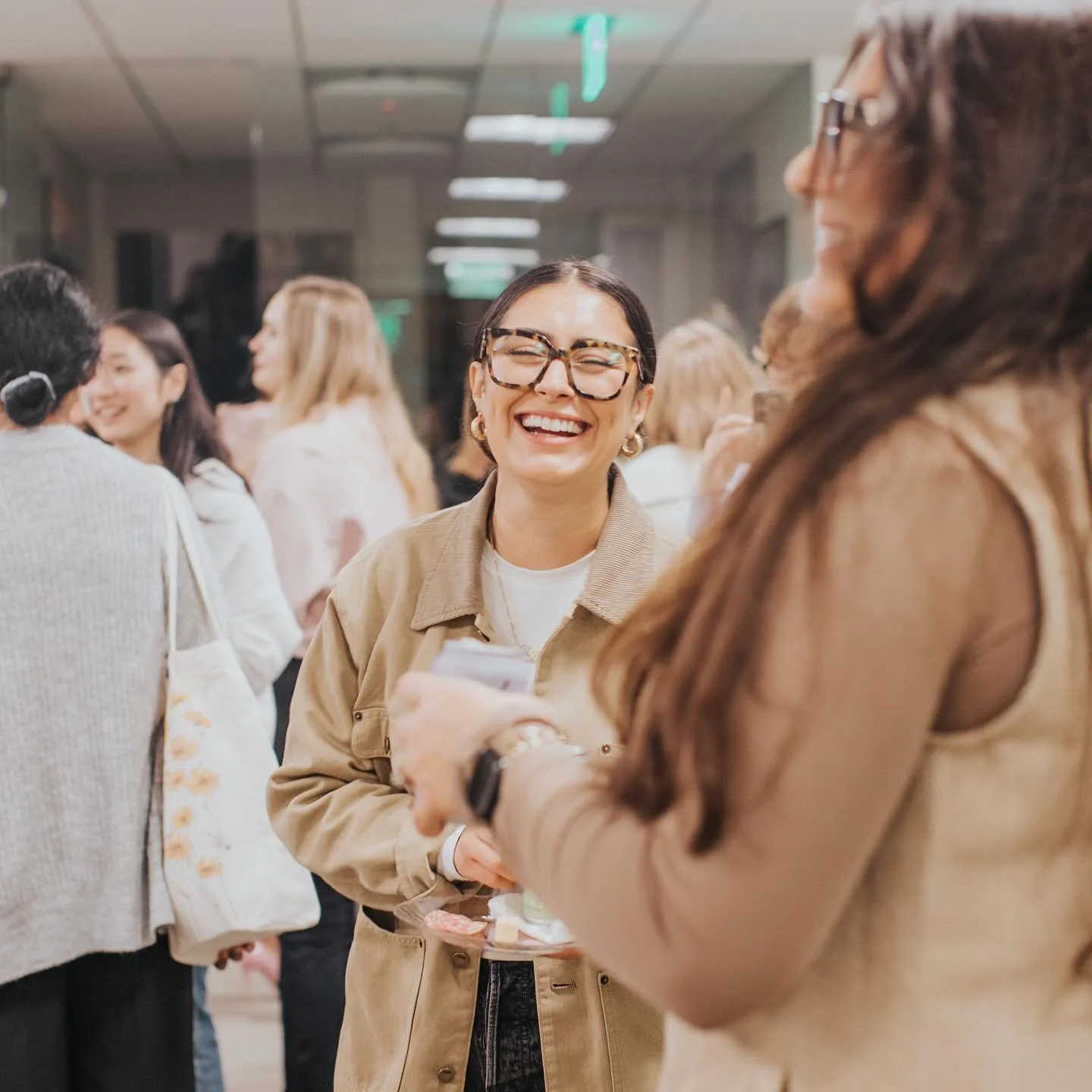 Learning about Financial Autonomy with @karen_tom_nm ? Say less💅 Here&rsquo;s to growing wealth and community in the San Francisco Bay Area 🌁❤️✨