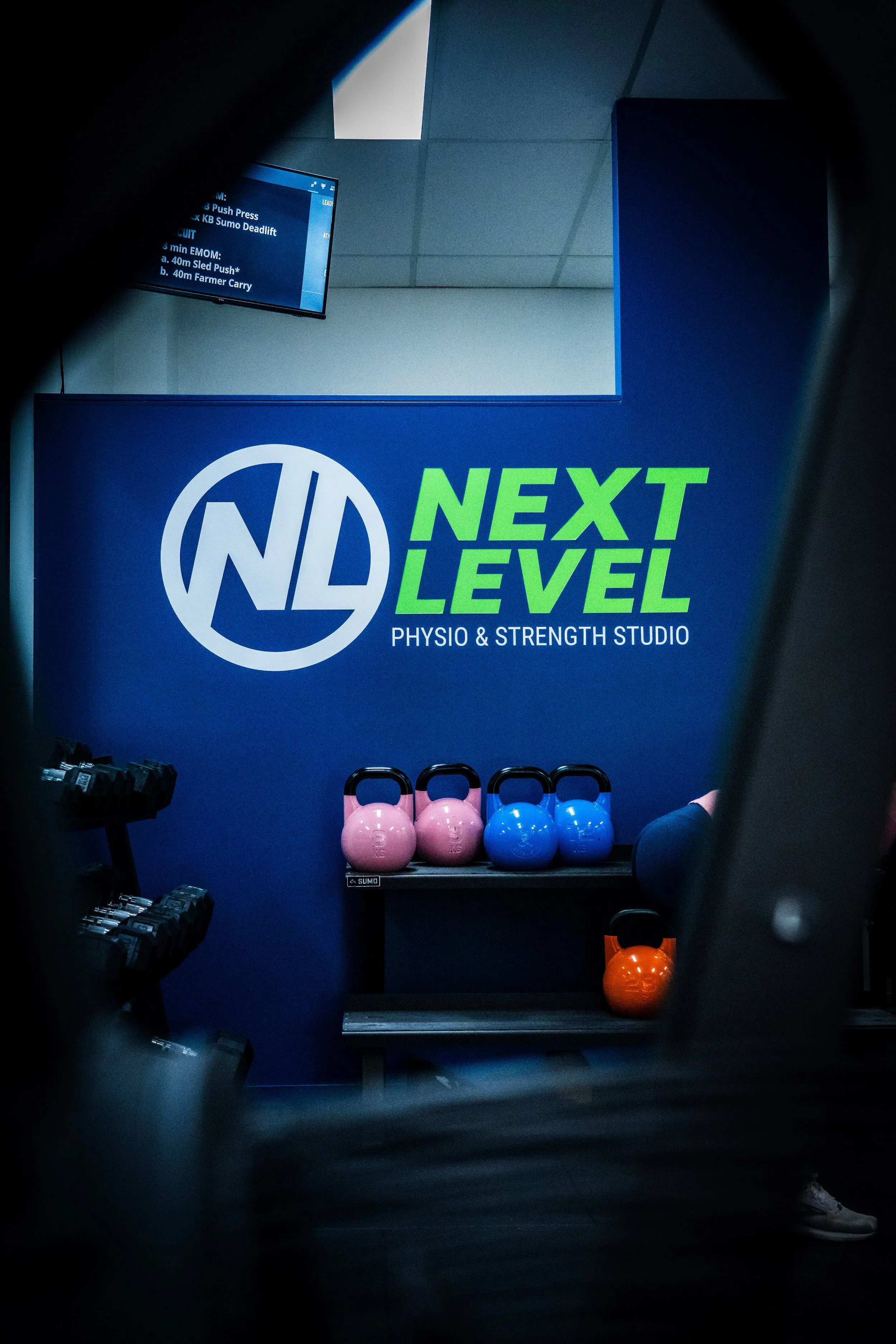 Physiotherapists providing injury rehabilitation treatment in Varsity Lakes clinic