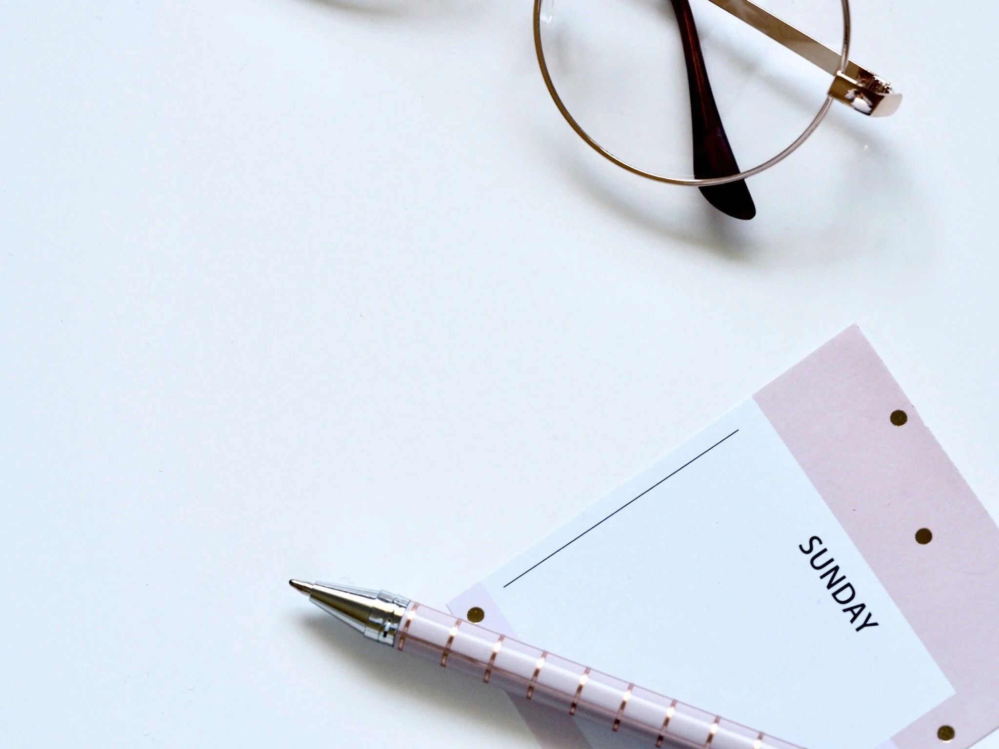 Sunday Reset: A Simple Routine to Start Your Week with Ease