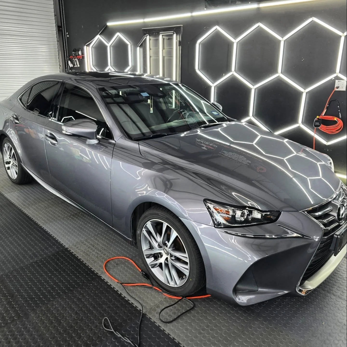 ✨ 2019 Lexus &ndash; Gloss Turned All the Way Up ✨

This Lexus came in looking sharp, but the owner wanted more than just &ldquo;good.&rdquo; They wanted unreal gloss and next-level protection.

We upgraded this project to a 2-Stage Paint Correction 