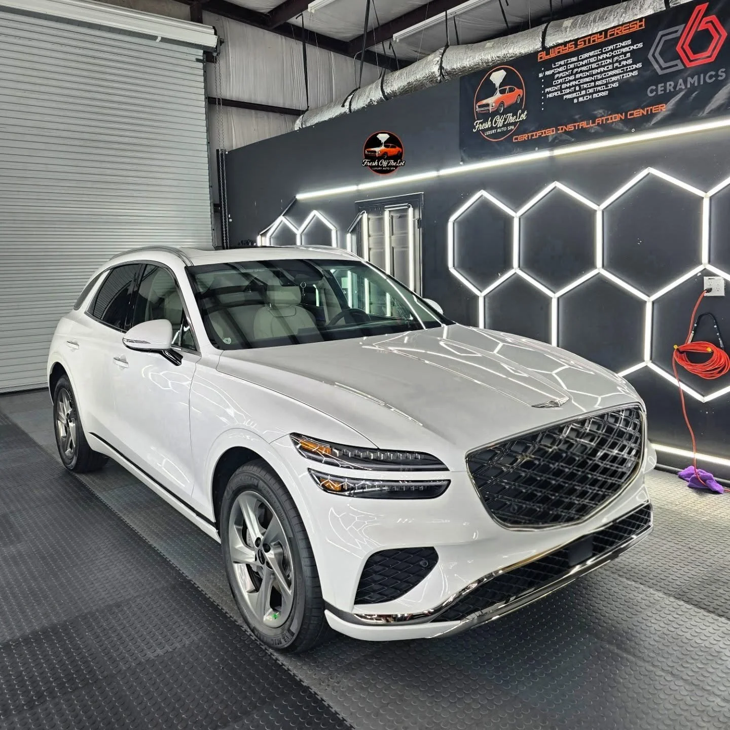 Another successful 3-Year Graphene Ceramic Coating Installation for this absolutely stunning Genesis! The owner upgraded the paint to the special Uyuni White, and it has metallic flakes in it. It's an utter shame that white paint never shows up on ca