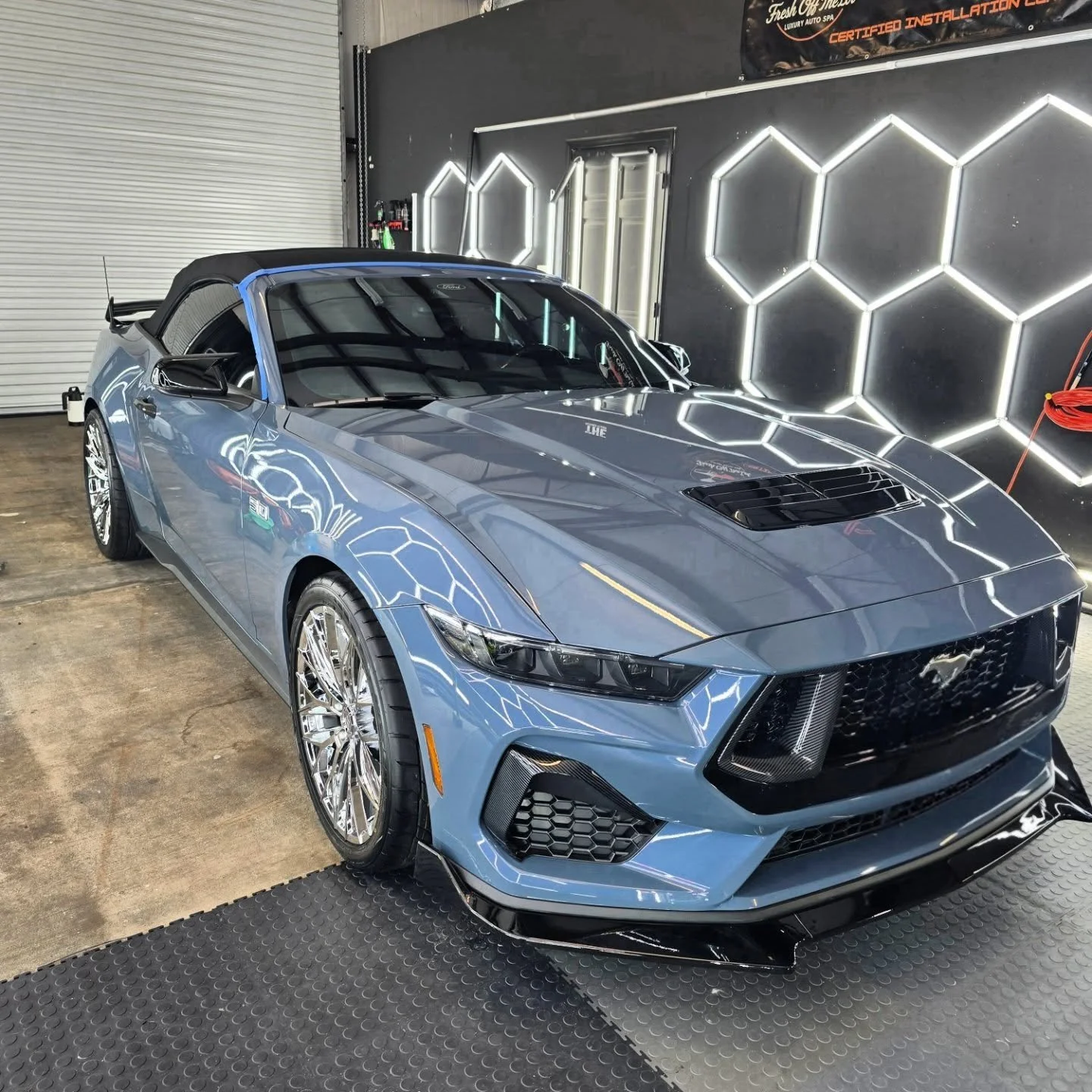 The owner of this gorgeous brand new Mustang GT reached out to us looking for PPF on the front for maximum protection. After explaining the similarities and differences, we were able to get him in for our Driver's Package+ of REVIVIfy CarbonX coating