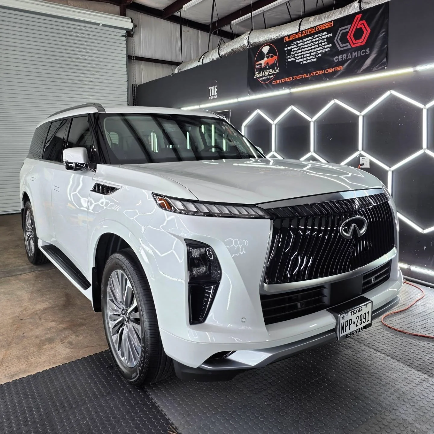✨ SHINE ALERT ✨

This stunning white Infiniti QX80 just rolled out of our shop looking absolutely immaculate 🤍 We treated her to our Lifetime Ceramic Coating, and let's just say&hellip; the gloss is GLOSSING! 💎

Our happy client couldn't stop smili