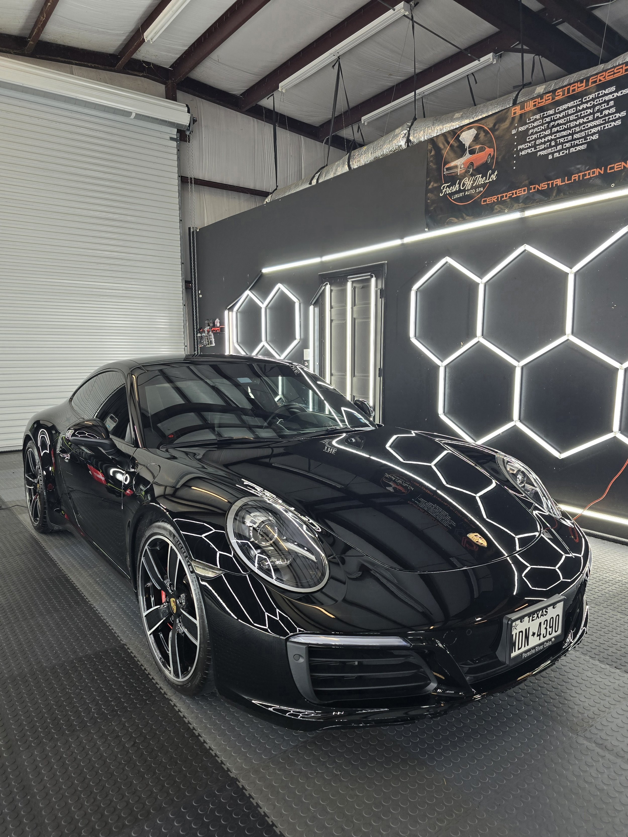 Porsche 911 S: Premium Ceramic