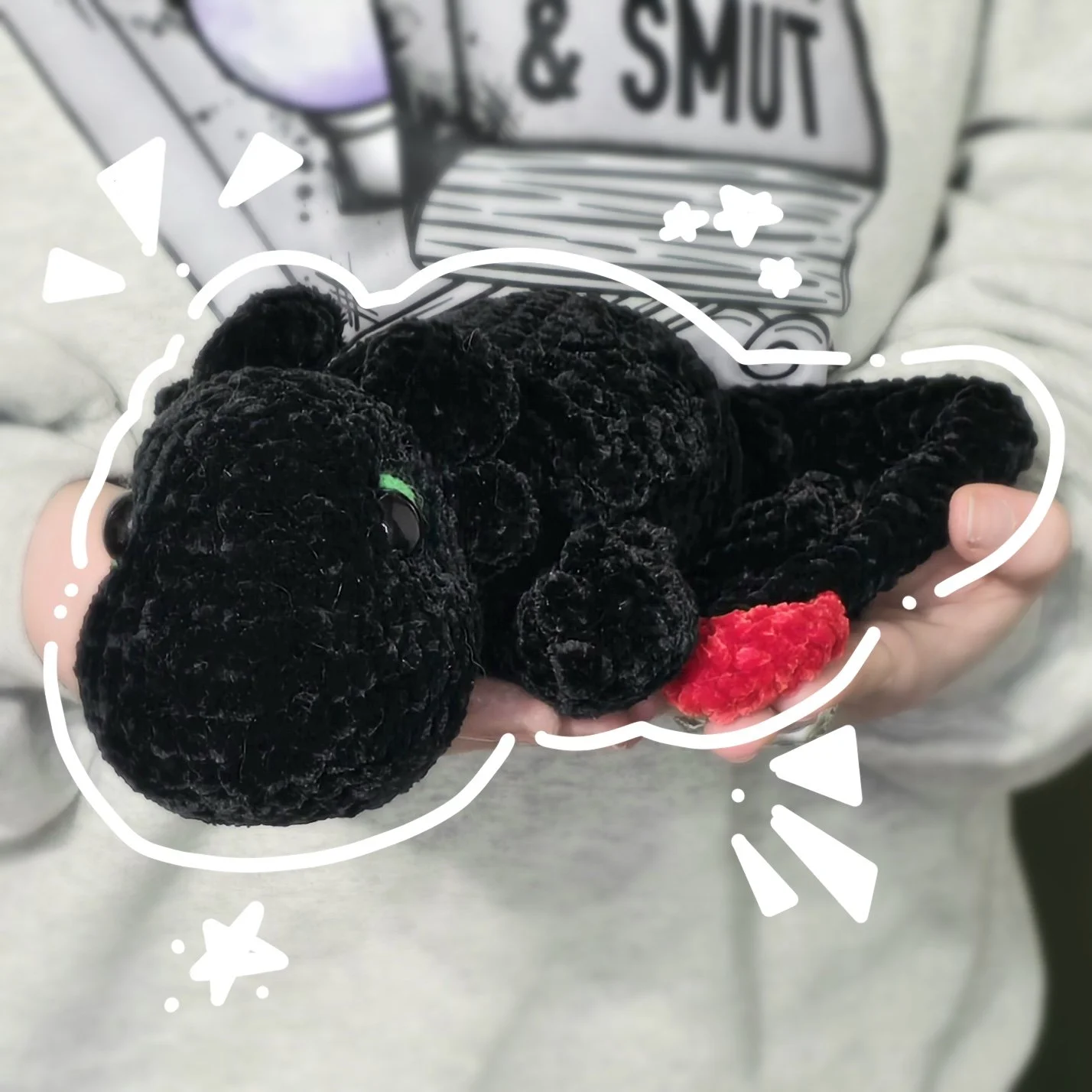 Toothless- pattern by Red Mills Crochet