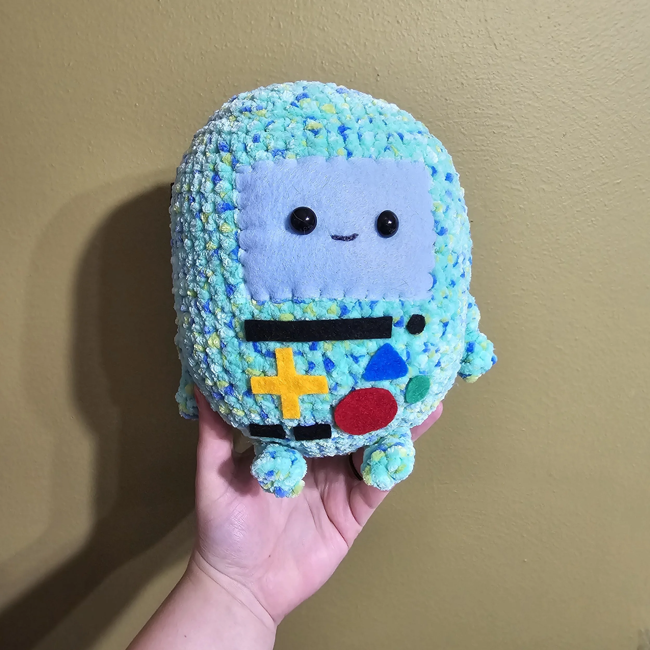 BMO - pattern by Wai Crochets