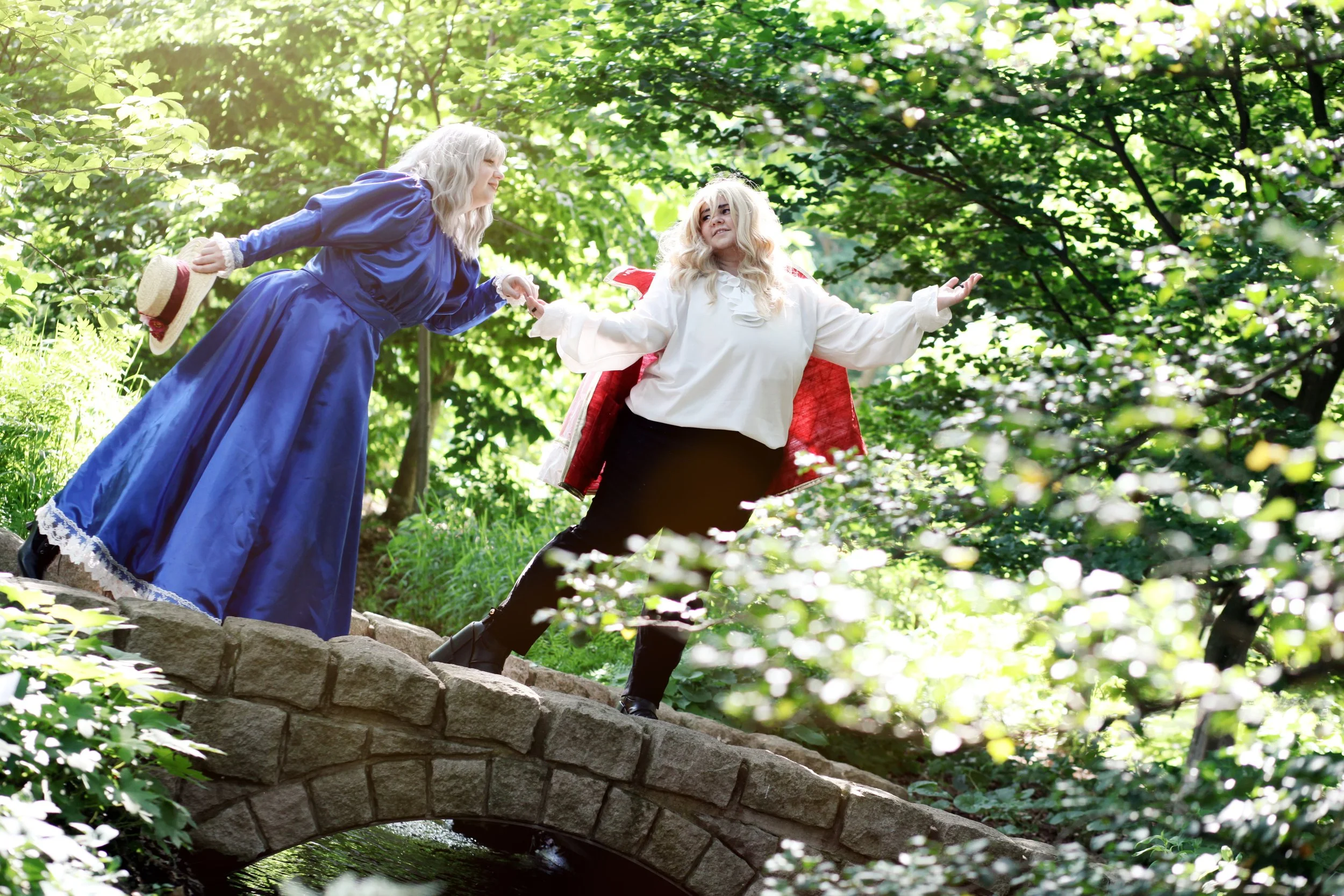 HOWL01v2.jpg