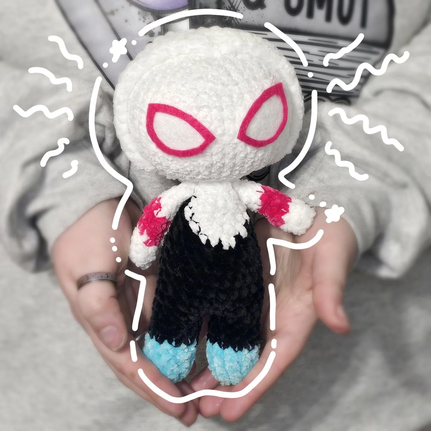 Spider Gwen - pattern by DayDarcyCrochet