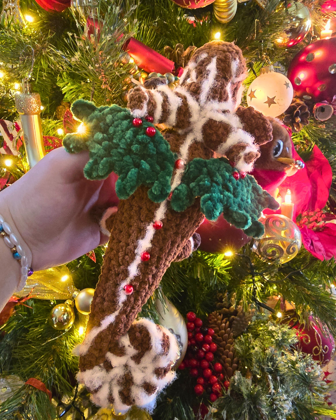 pattern by @snugglebeanscrochet