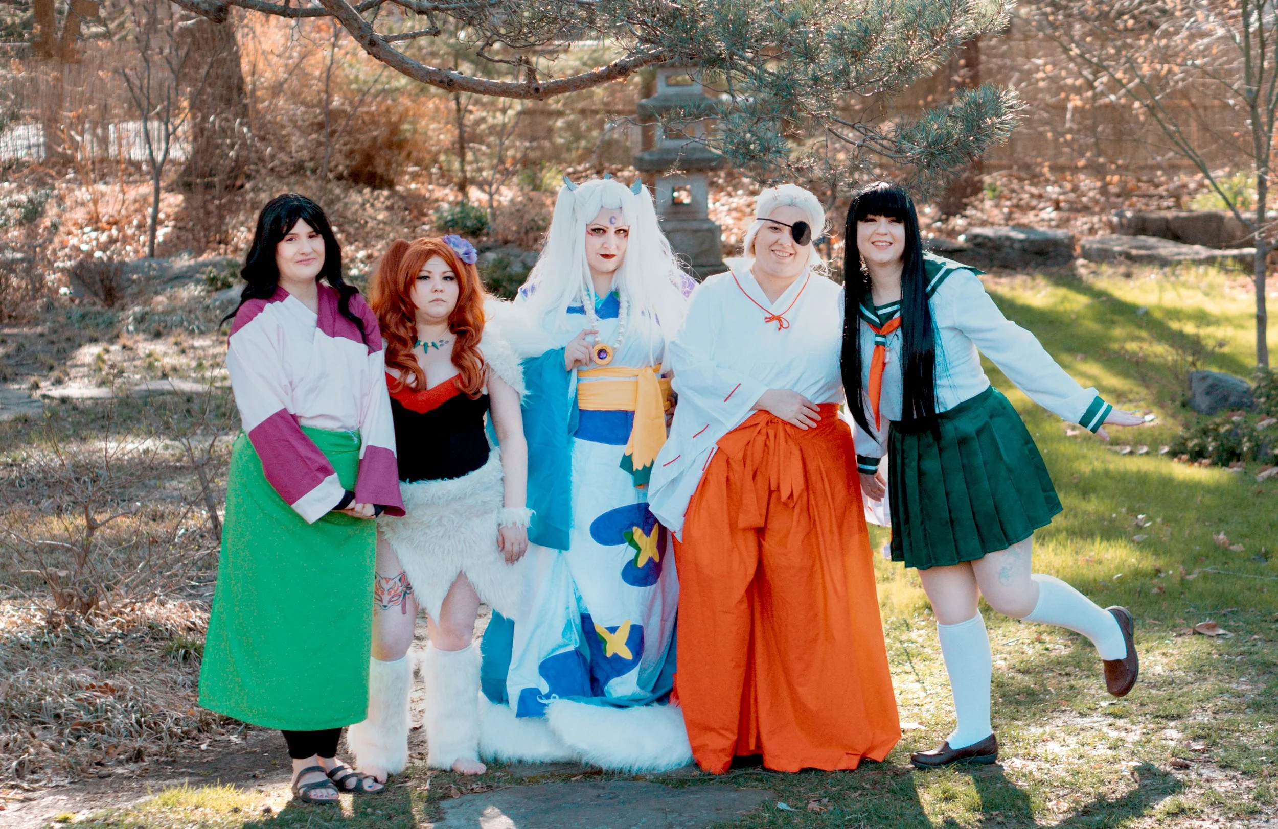 Shot by @beesingphotos
@melencholoy_maiden as Inuhime
@kiki_kitsune_cos as Ayame
@sundrop_meadow as Sango
@yomuchan_cosplay as Kagome