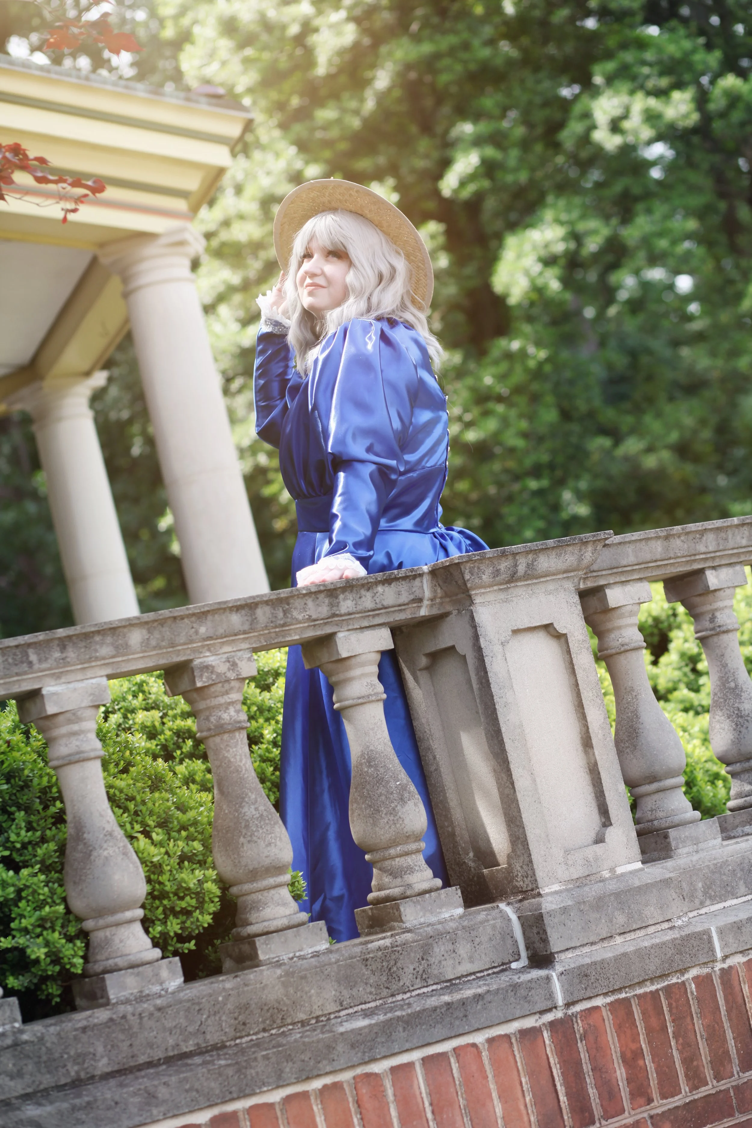 HOWL02v2.jpg