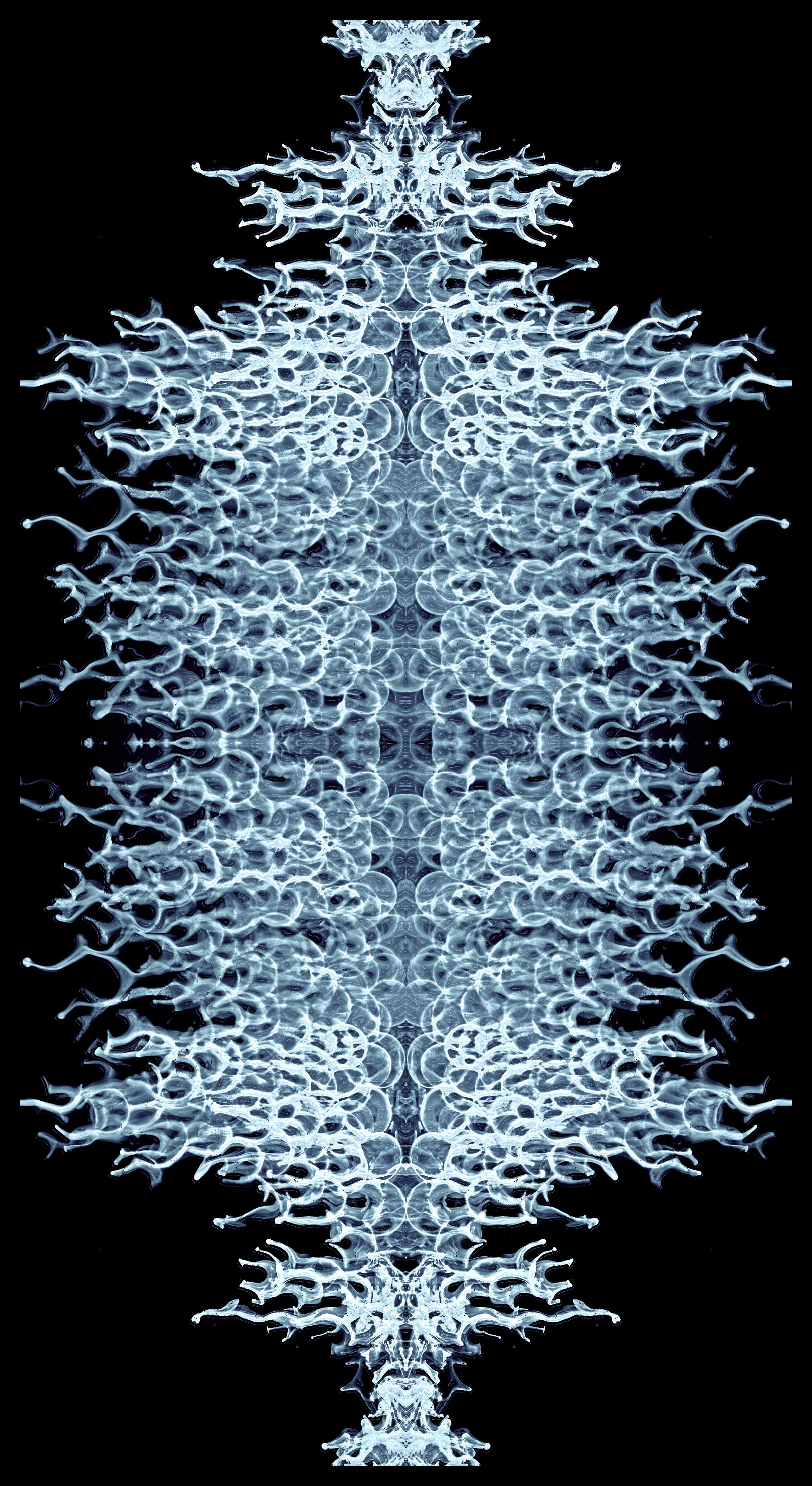 Globular Blue.jpg (Copy)