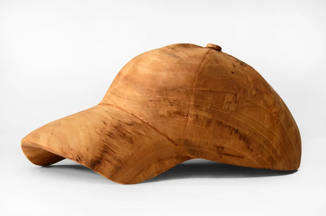 ALTA GORRA !! madera de álamo, tamaño real..jpg