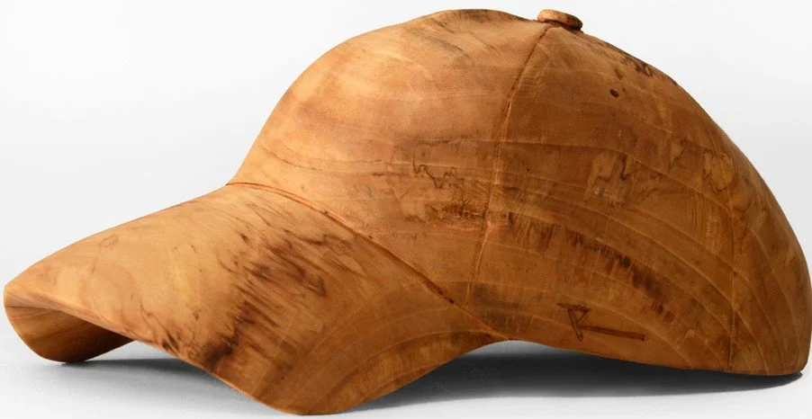 ALTA GORRA !! madera de álamo, tamaño real..jpg