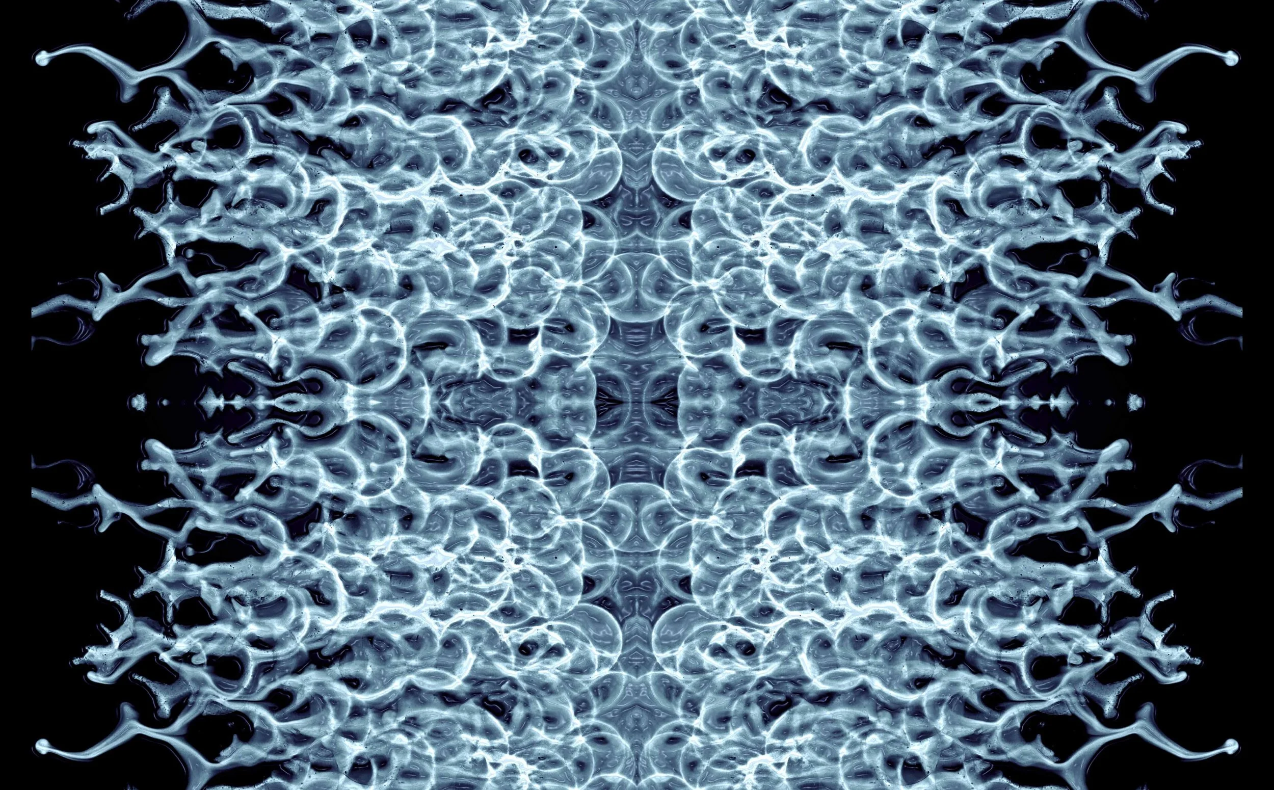 Globular BlueZ.jpg (Copy)