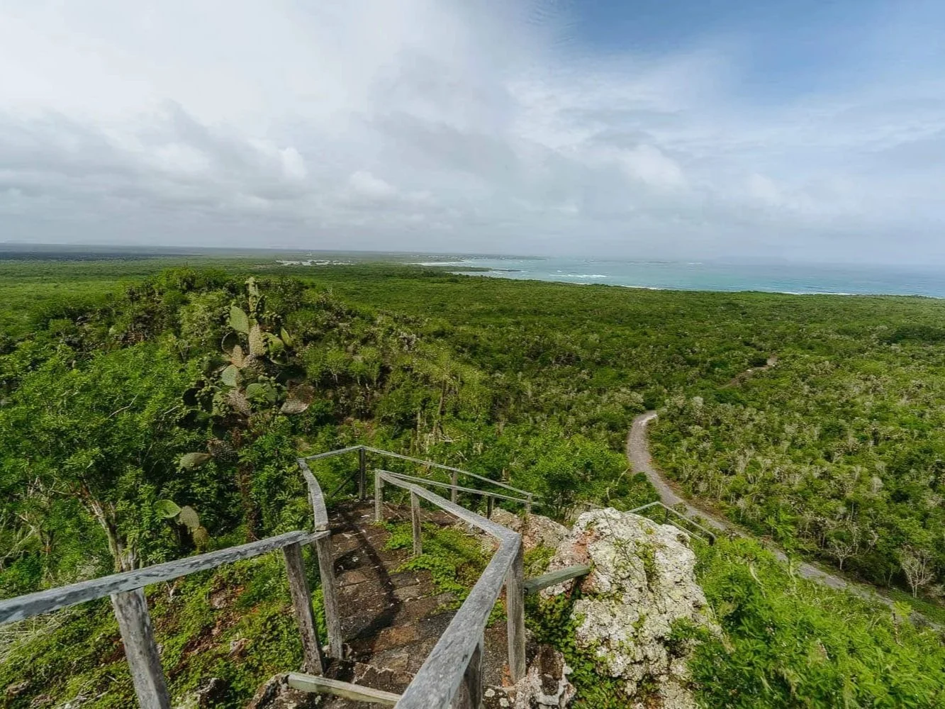 cerro-orchilla-viewpoint-wall-of-tears-isla-isabela-galapagos-8.jpg