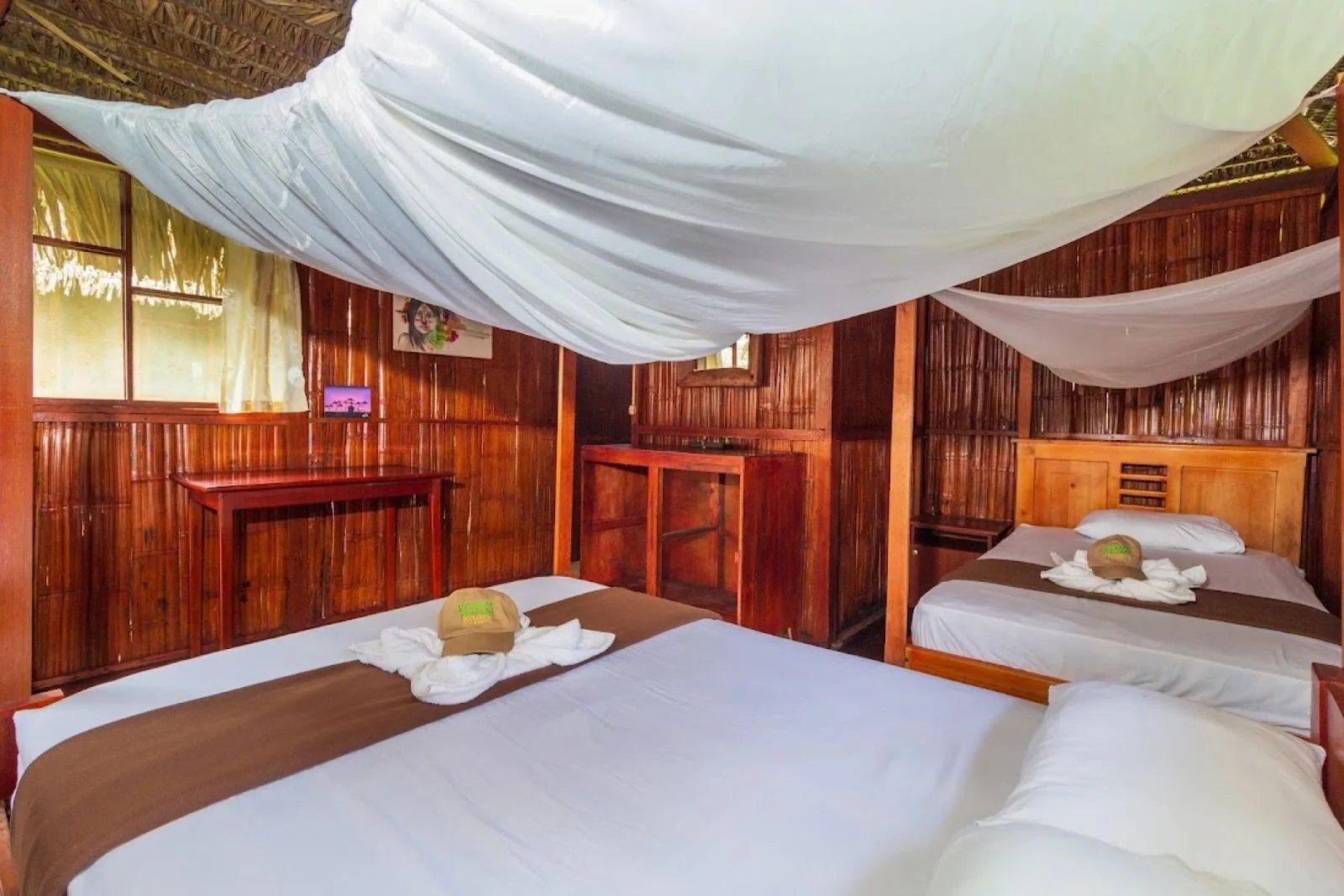 WhatsApp Image 2025-11-13 at 18.10.05 (1).jpeg