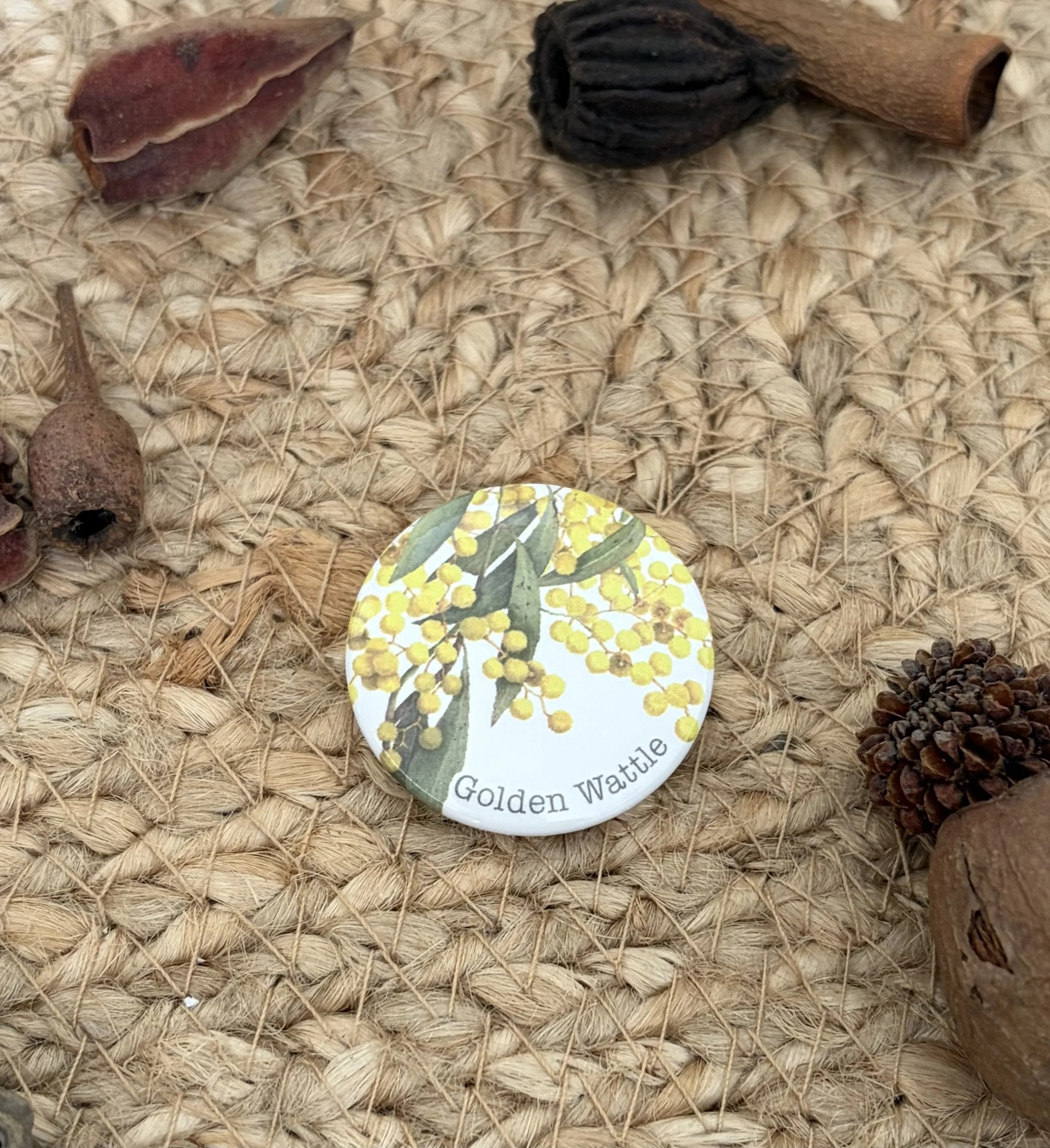 Golden Wattle button pin 37mm